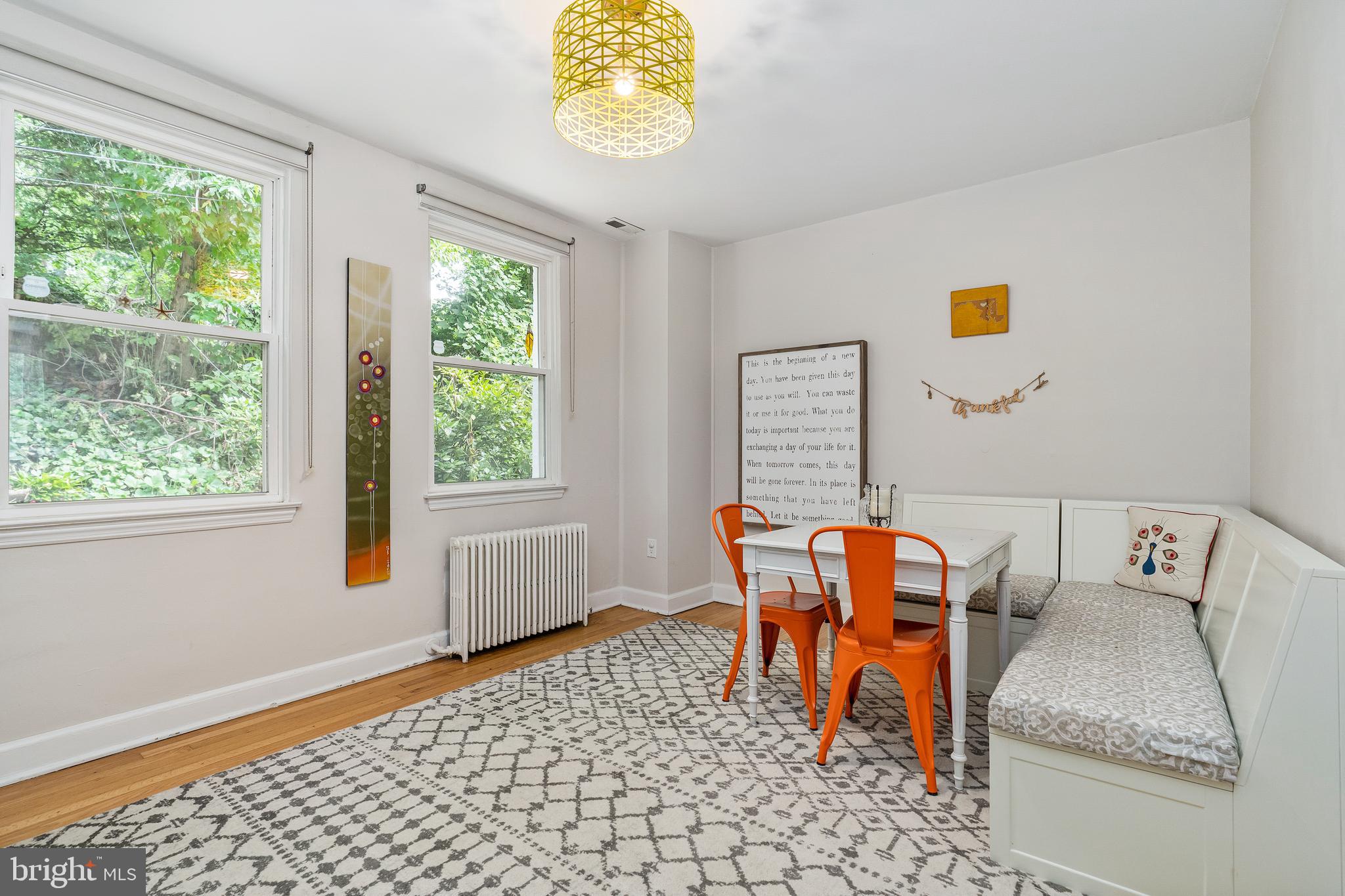 ROLAND PARK - Residential