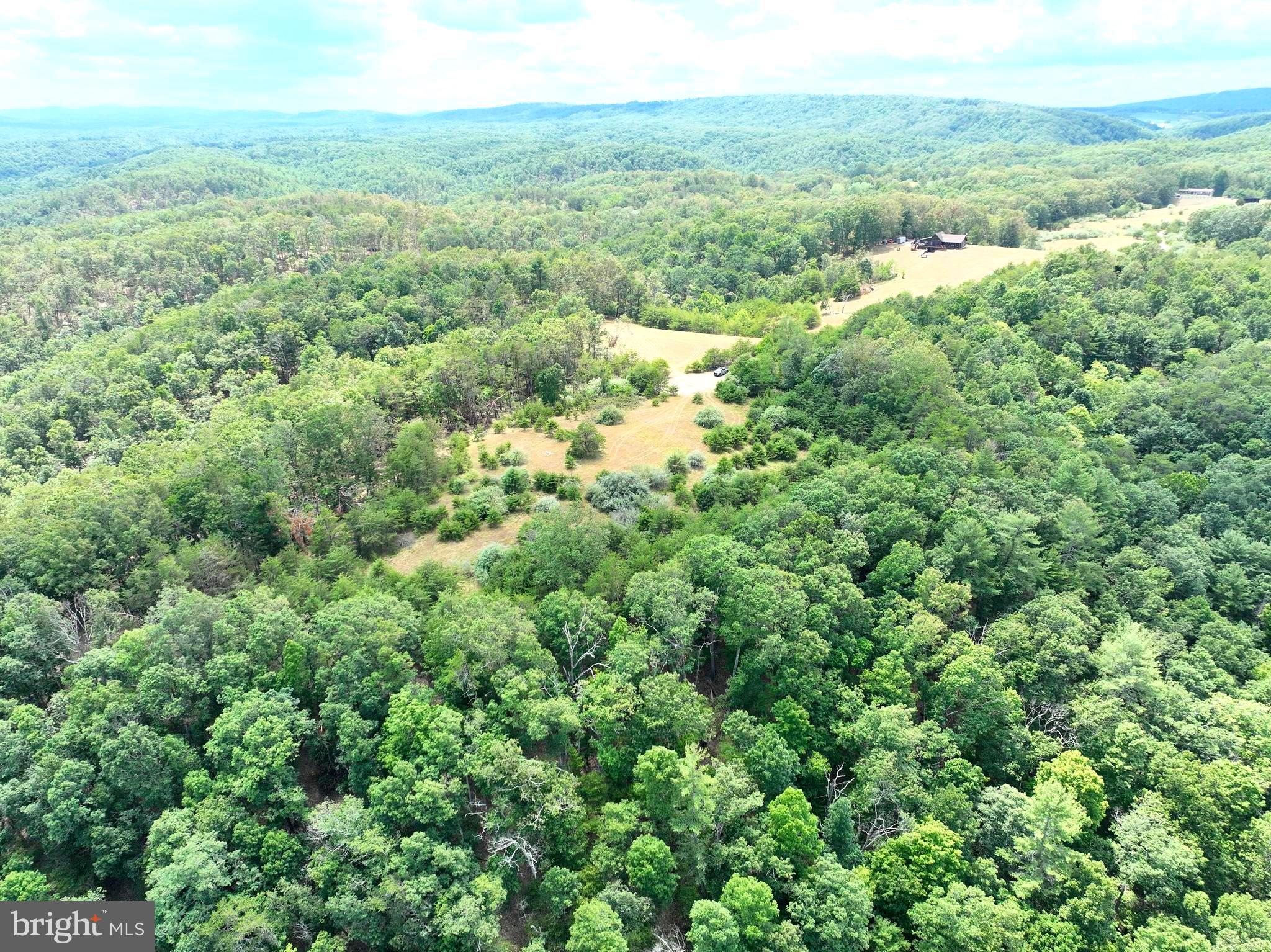 MEDALLION ESTATES - Land