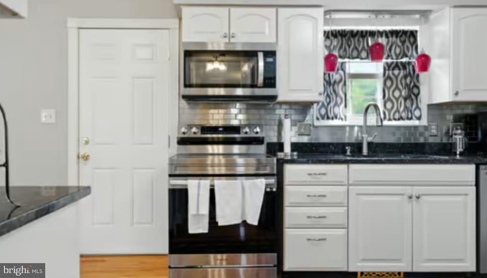 APPLE RIDGE - Residential