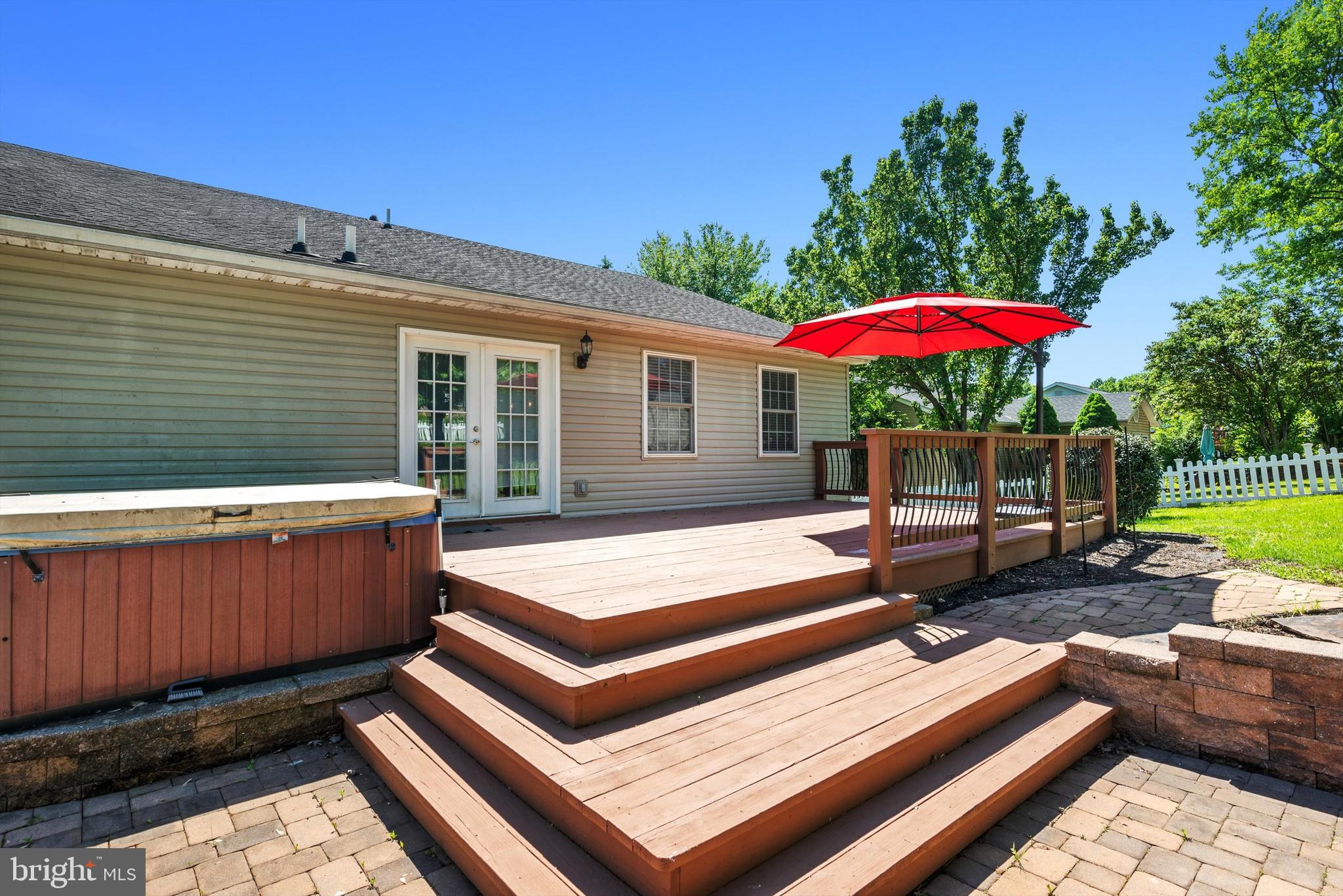 SYLVAN GROVE - Residential