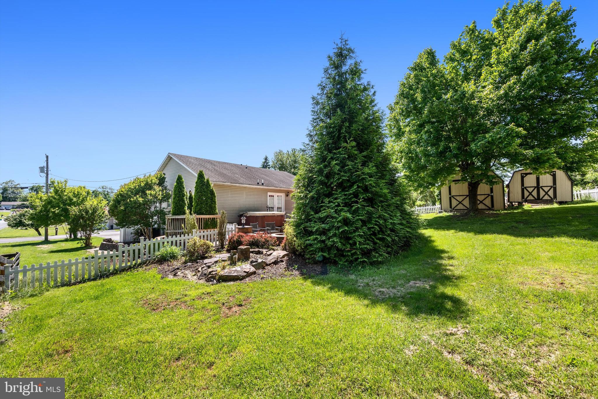 SYLVAN GROVE - Residential