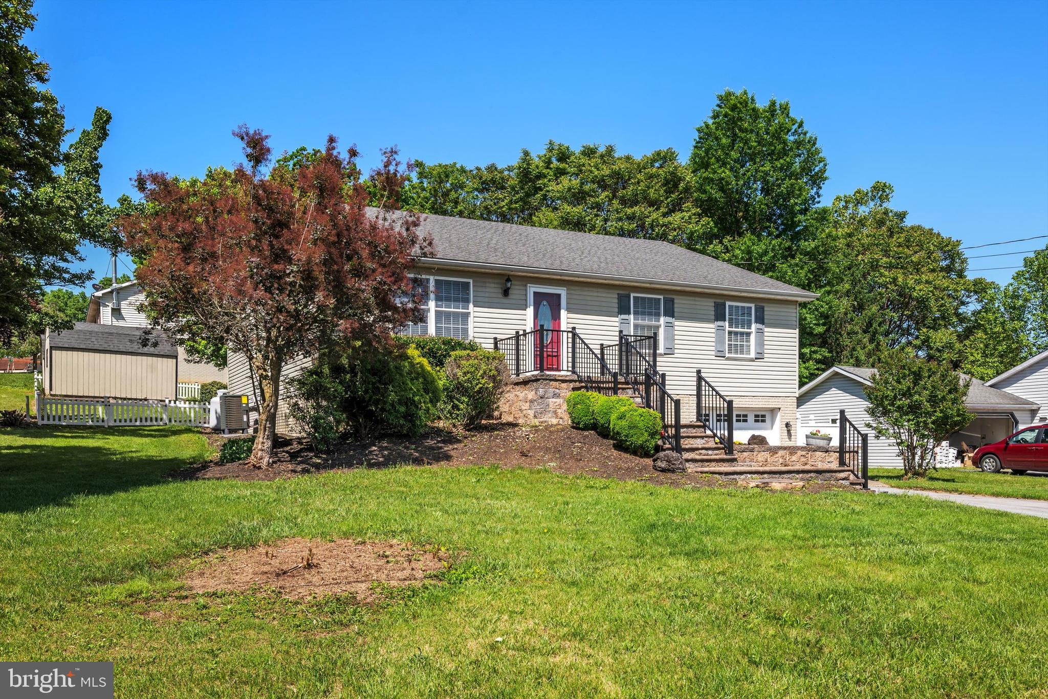 SYLVAN GROVE - Residential