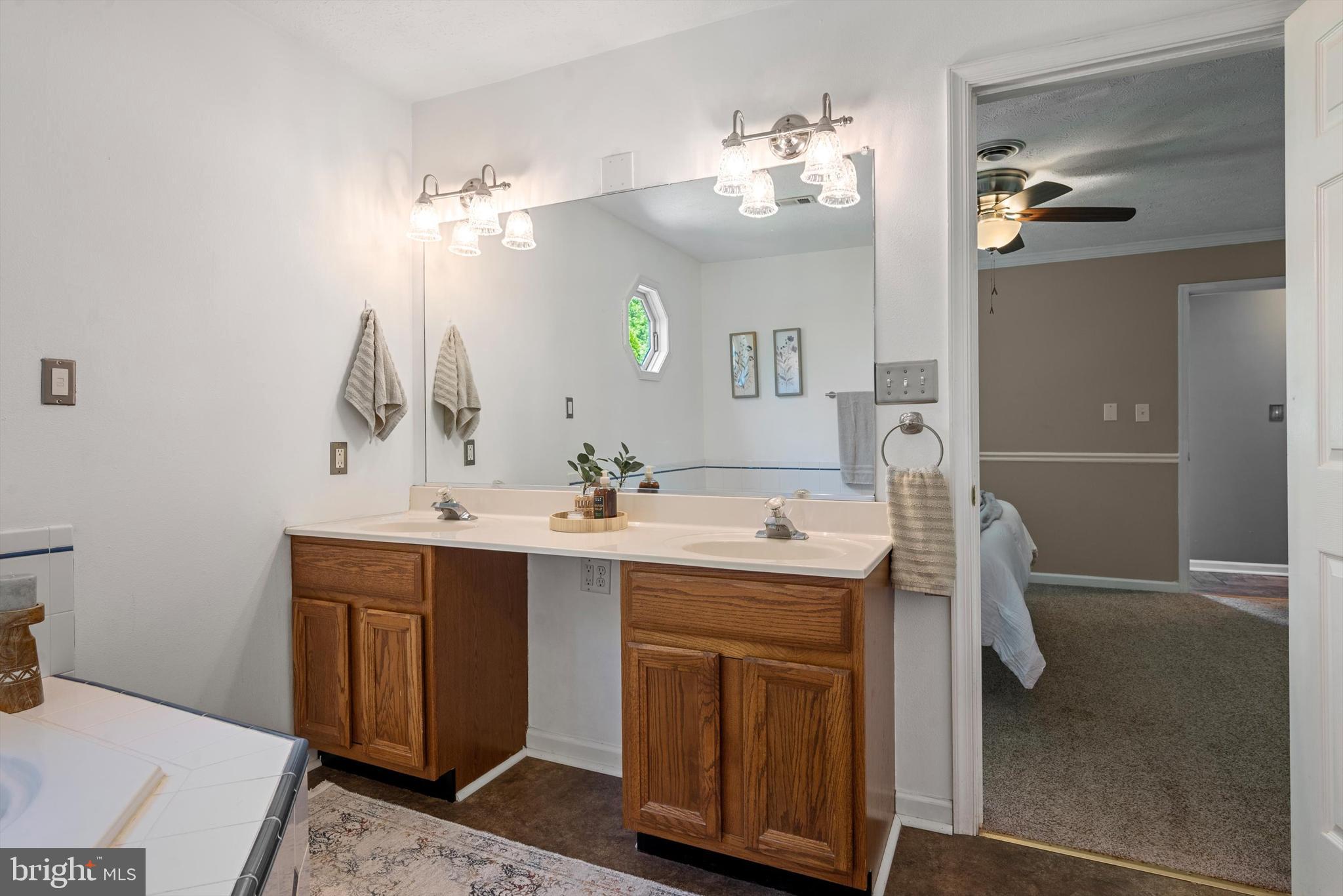 SYLVAN GROVE - Residential