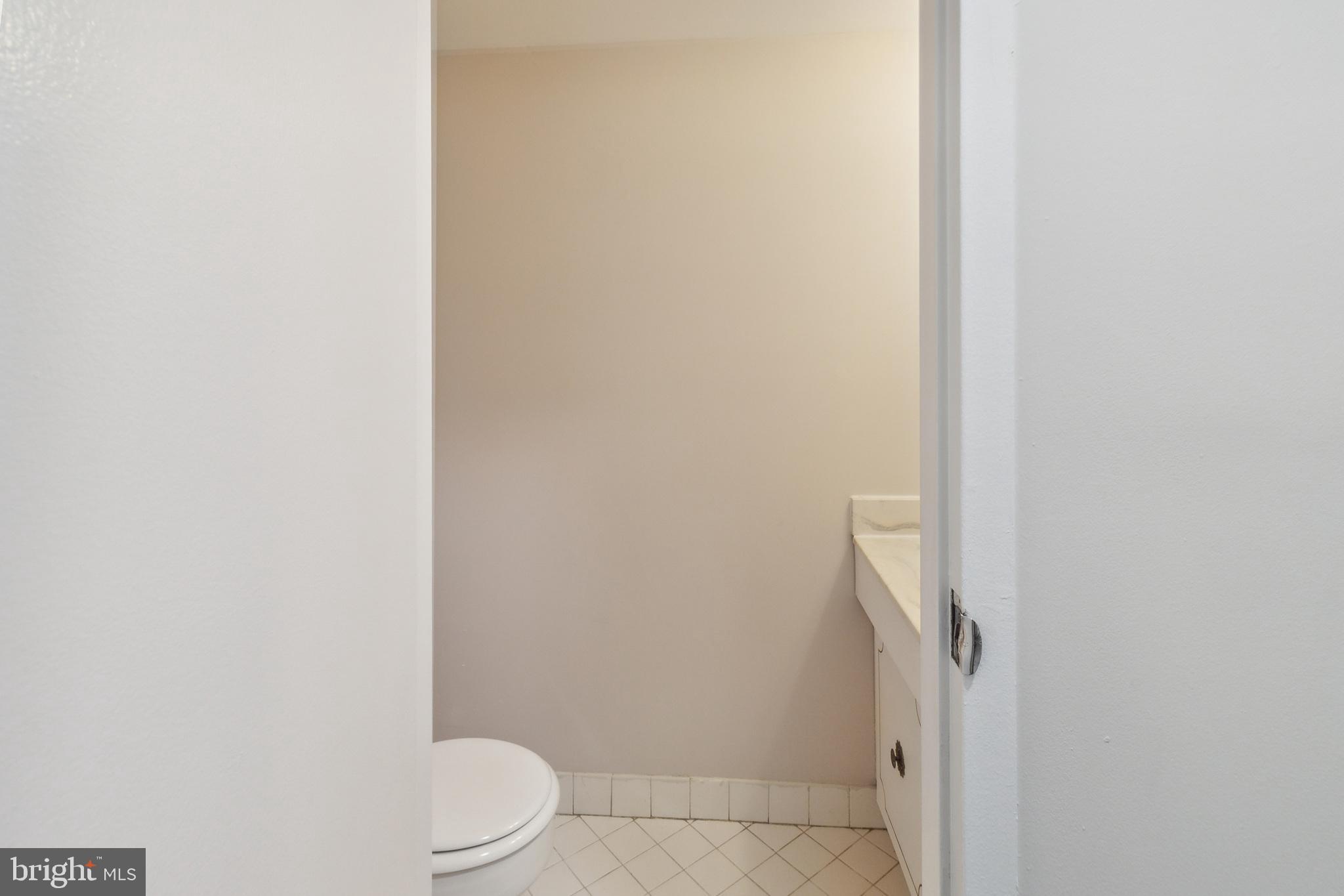 THE FOUNTAINS - Residential Lease