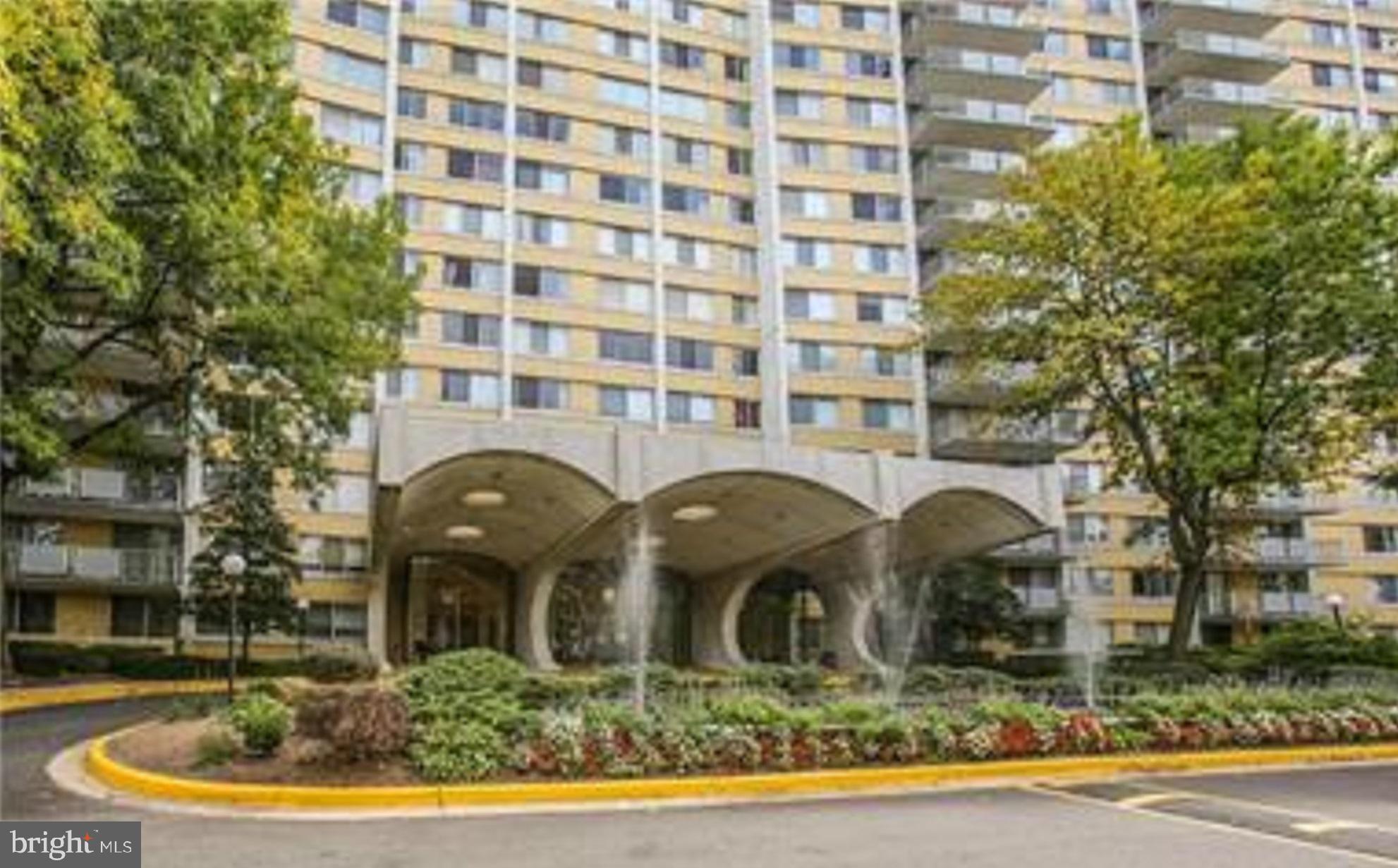 THE FOUNTAINS - Residential Lease