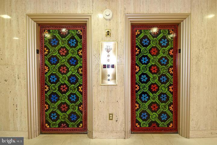 THE FOUNTAINS - Residential Lease