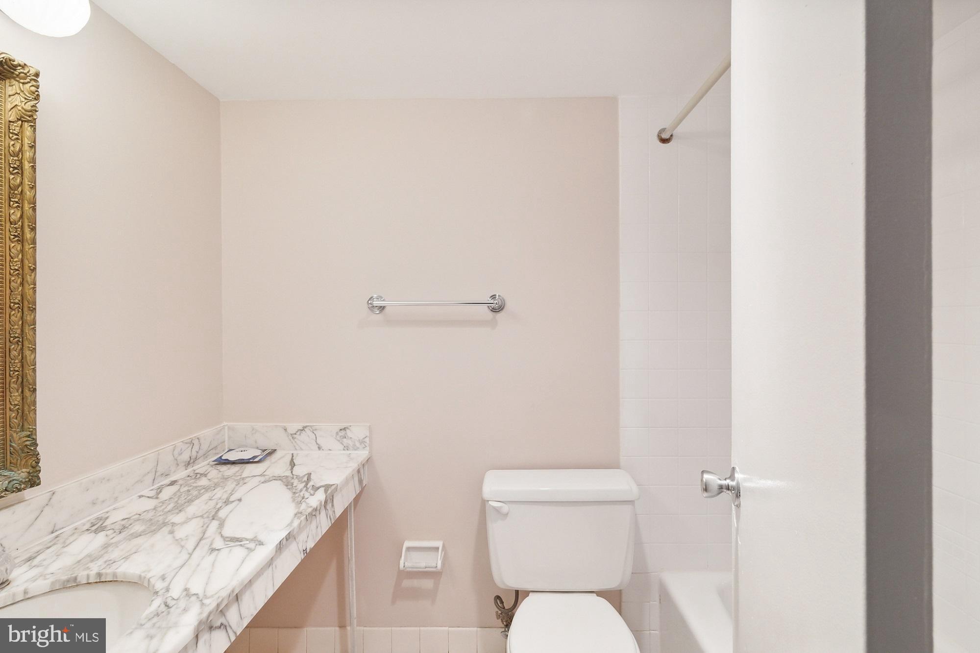 THE FOUNTAINS - Residential Lease