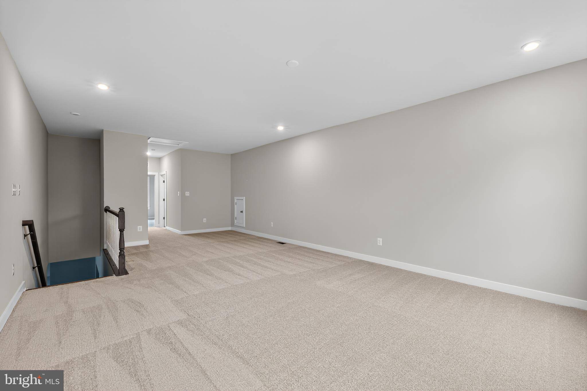 TOWER HILL - Residential