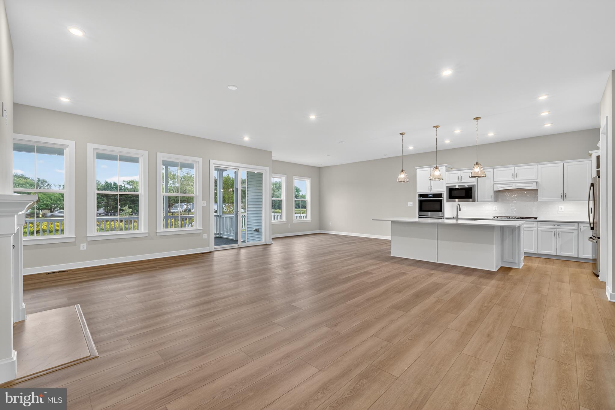 TOWER HILL - Residential