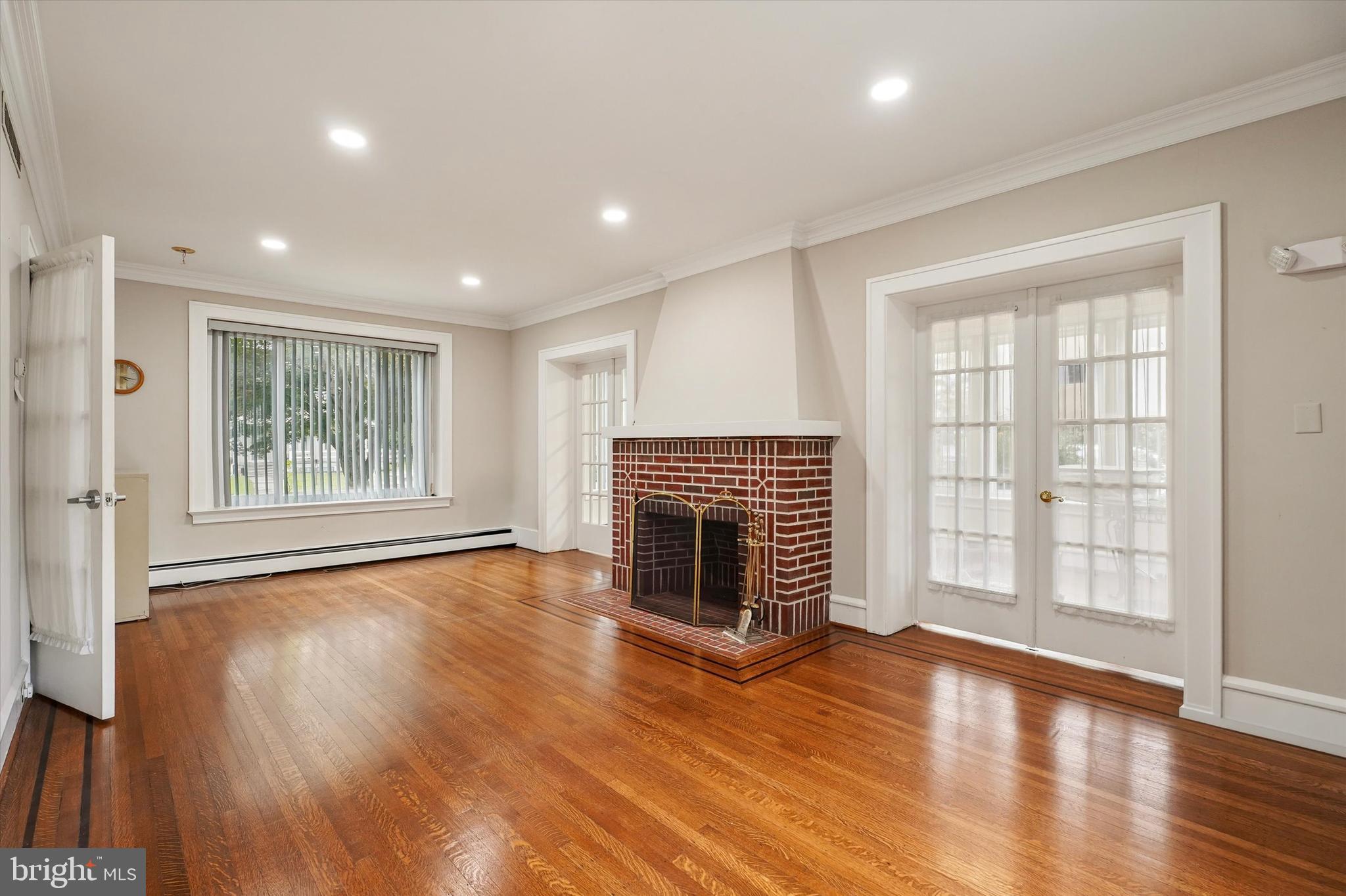 214 N MAIN STREET