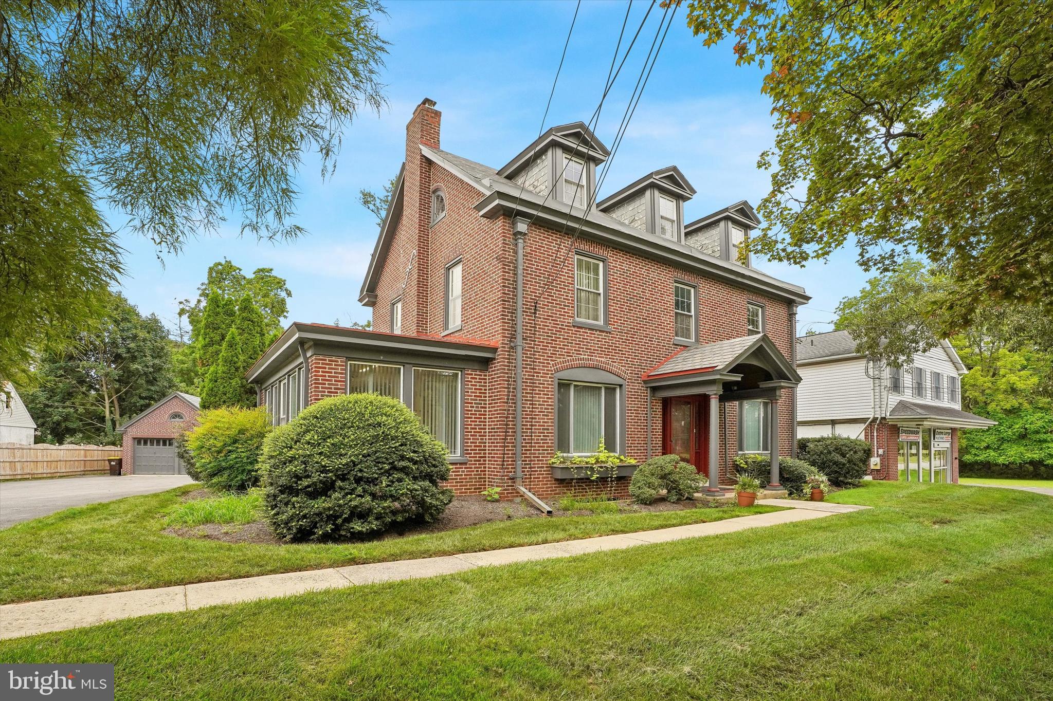 214 N MAIN STREET