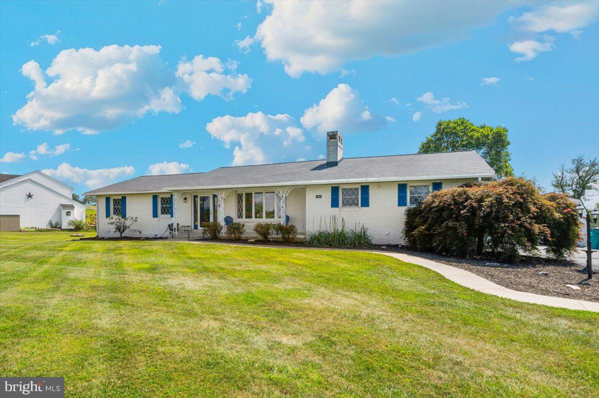 MOUNTAIN VIEW ESTATES - Residential