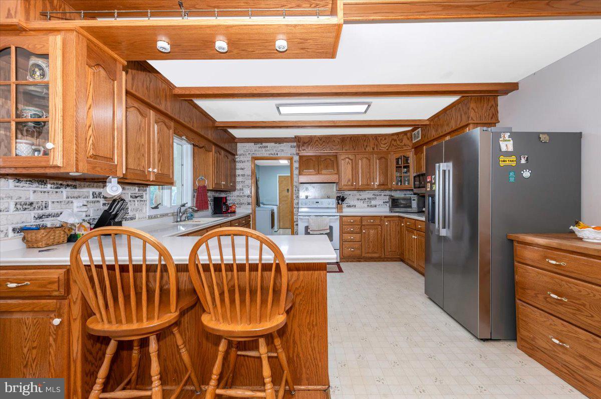 MOUNTAIN VIEW ESTATES - Residential