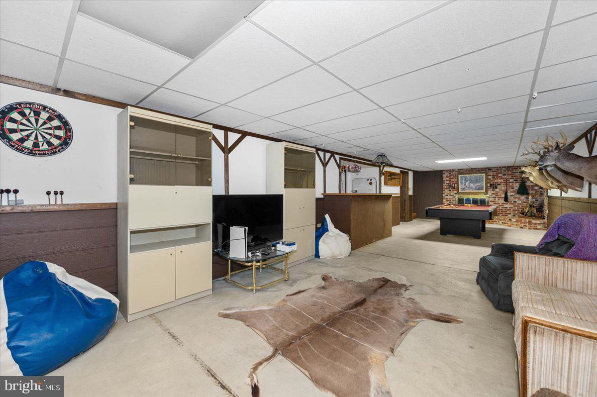 MOUNTAIN VIEW ESTATES - Residential