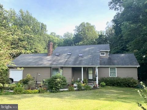 Homes For Sale - 2702 Bird View Road<br/> WESTMINSTER, MD 21157