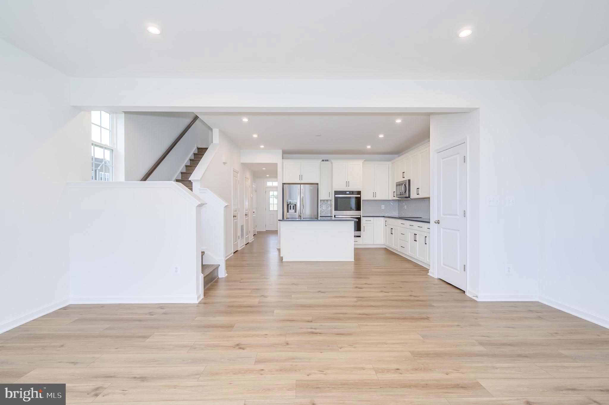 MARTINSBURG STATION - Residential Lease