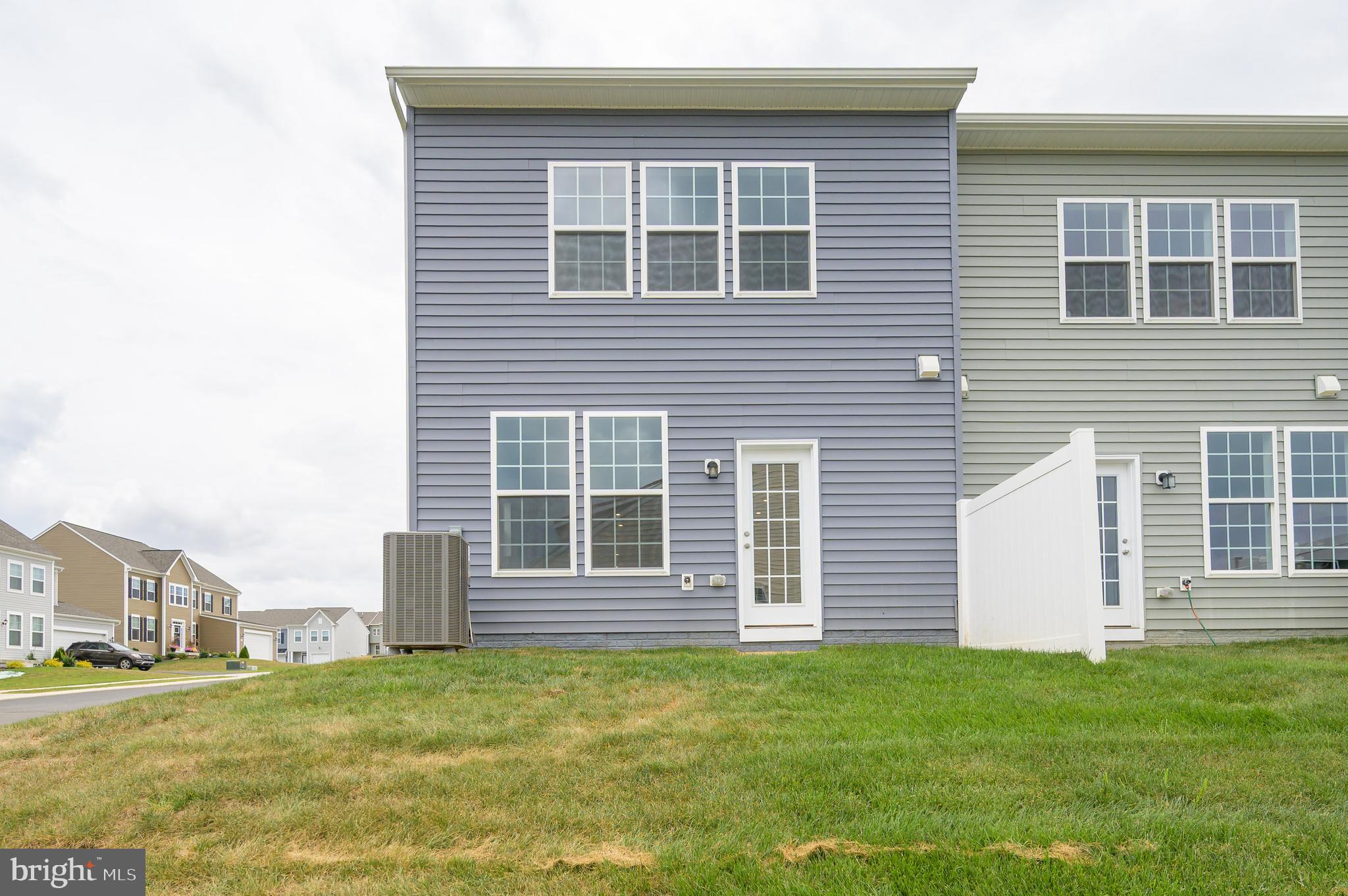 MARTINSBURG STATION - Residential Lease