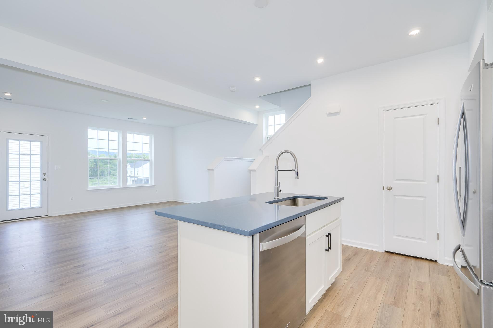 MARTINSBURG STATION - Residential Lease