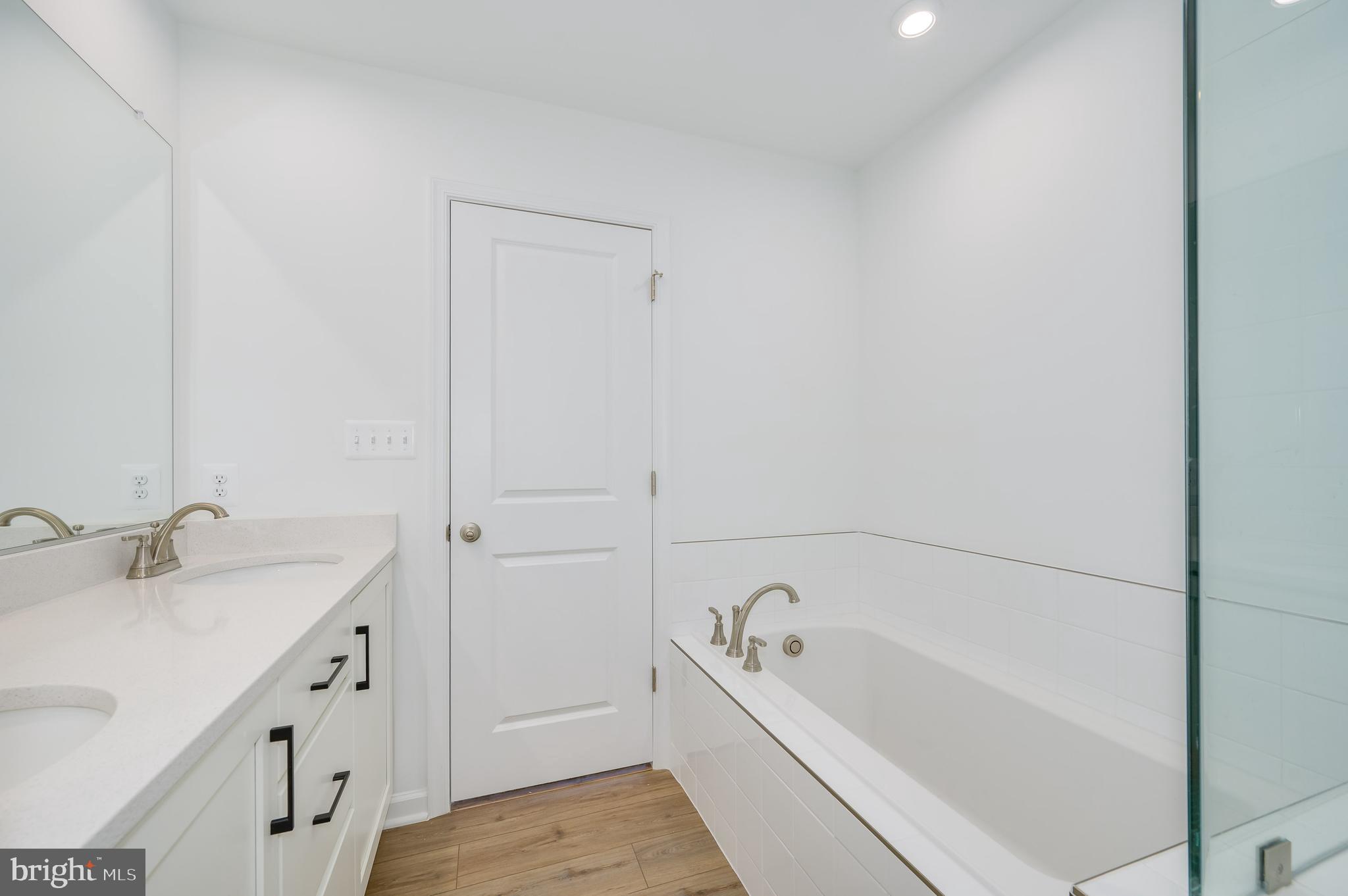 MARTINSBURG STATION - Residential Lease