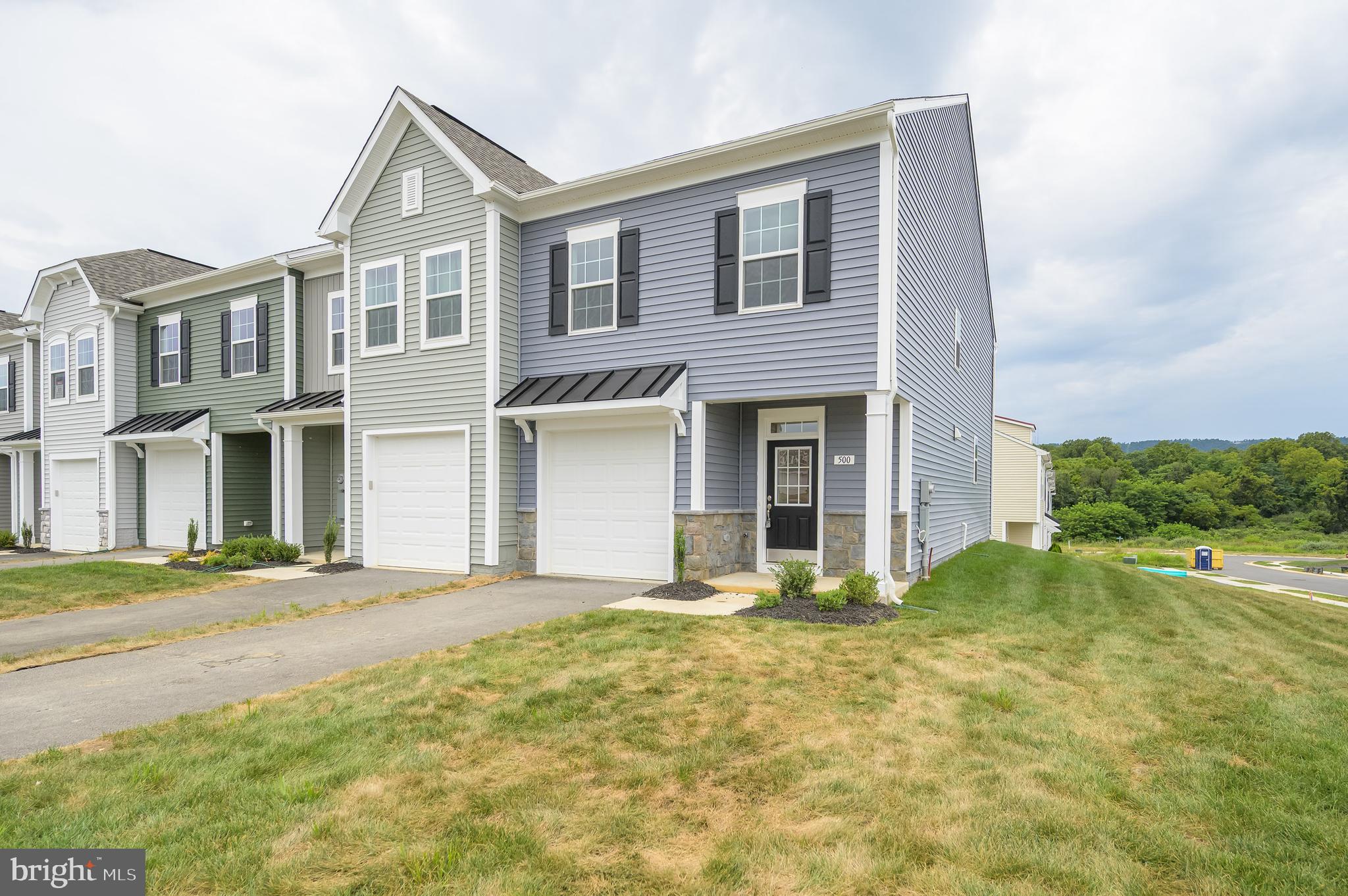 MARTINSBURG STATION - Residential Lease