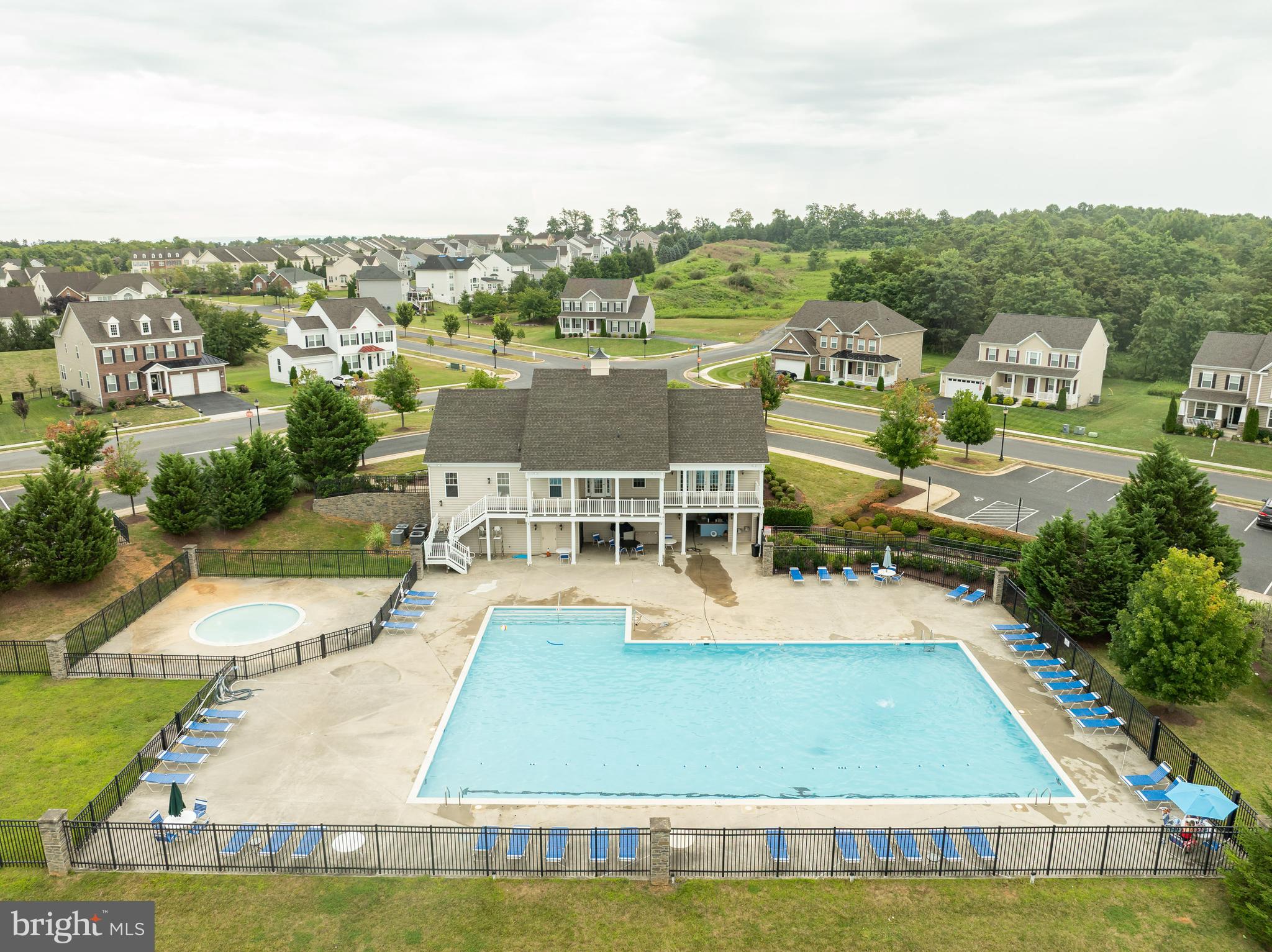 MARTINSBURG STATION - Residential Lease