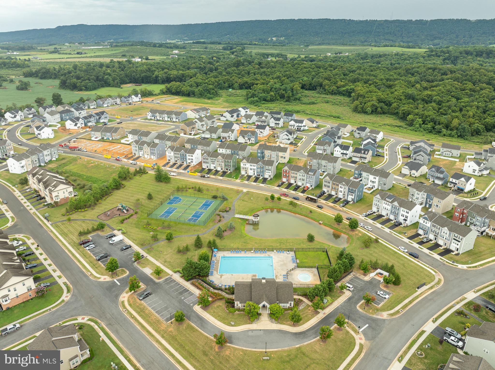 MARTINSBURG STATION - Residential Lease