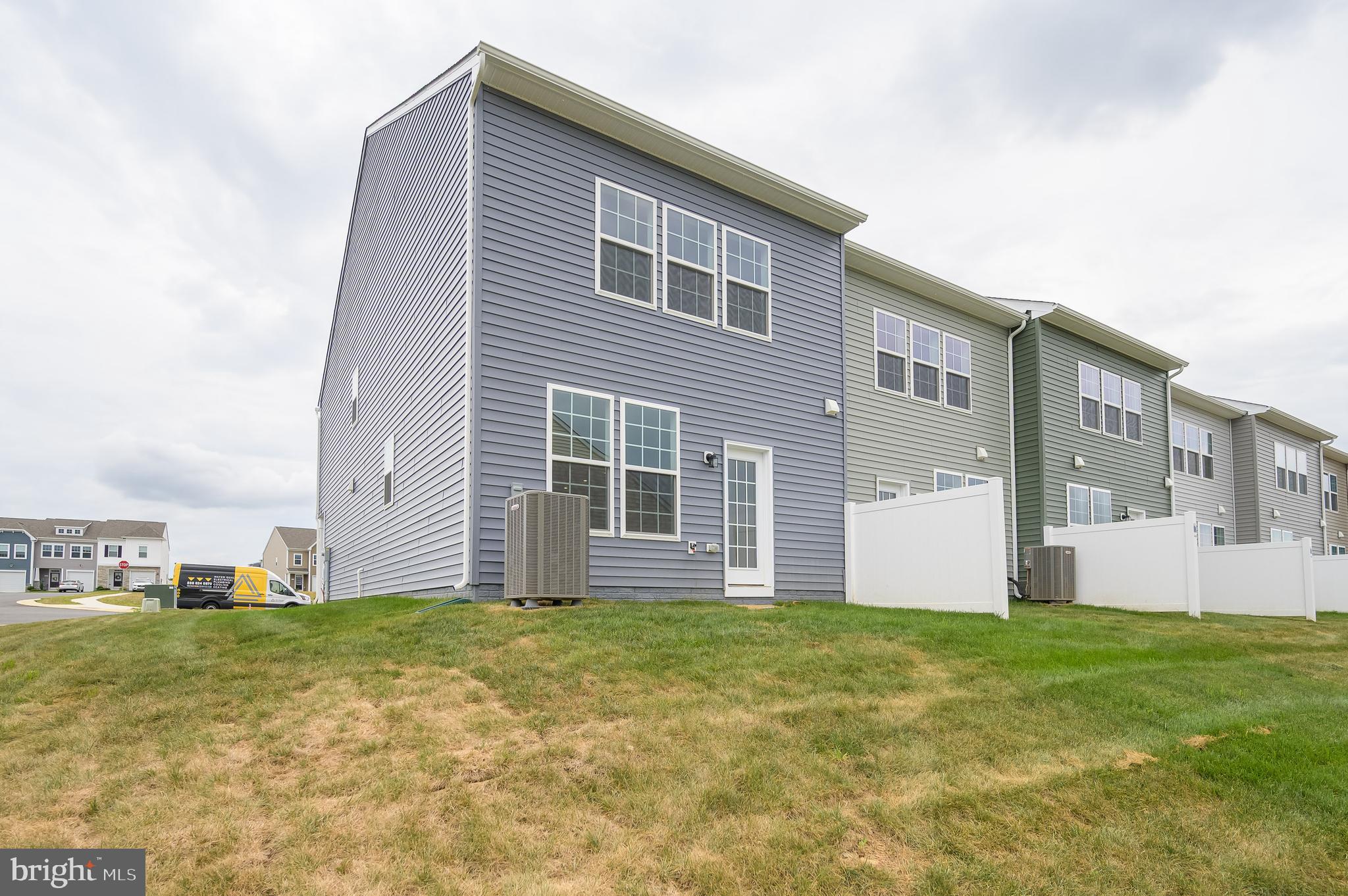 MARTINSBURG STATION - Residential Lease