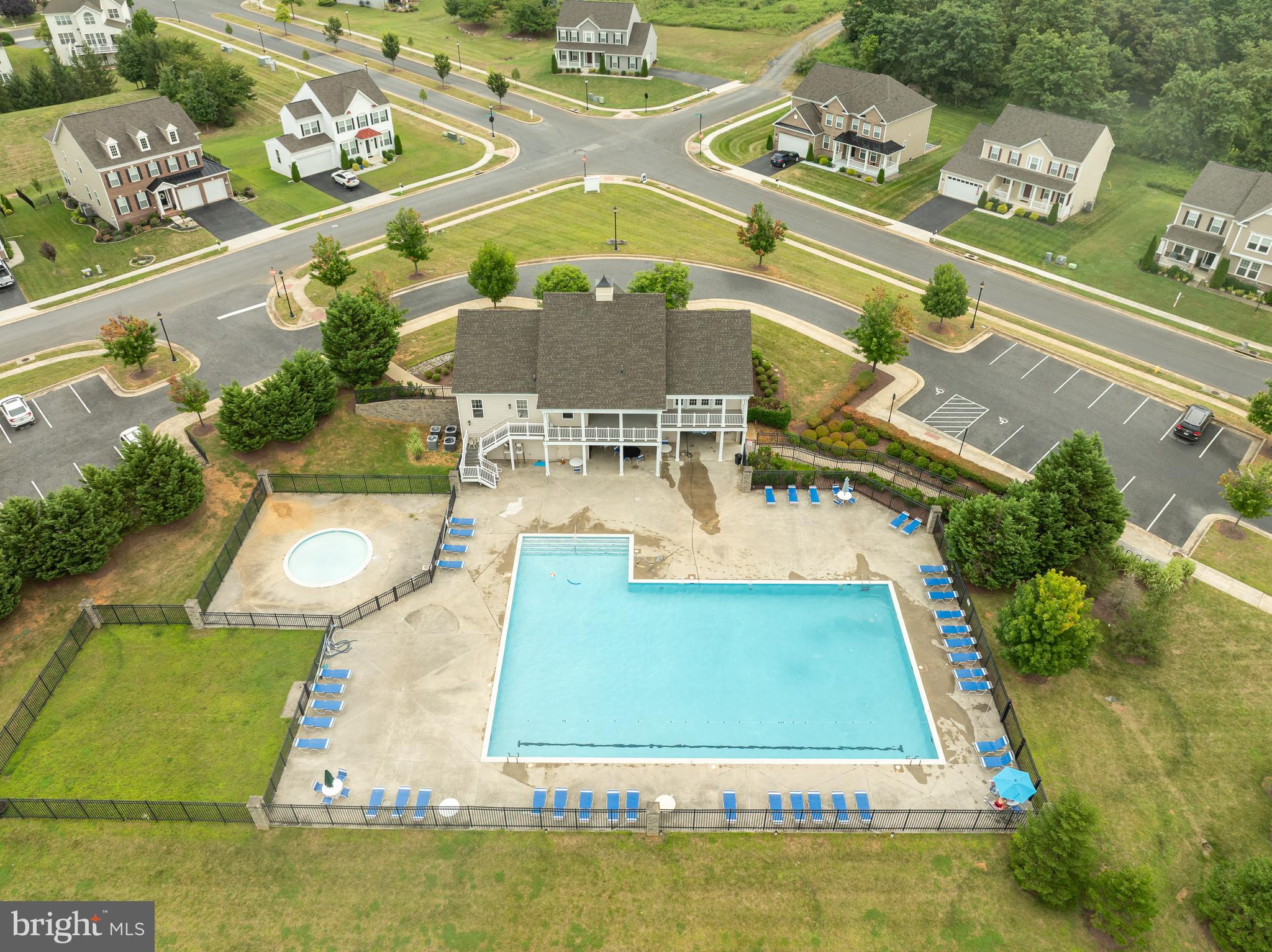 MARTINSBURG STATION - Residential Lease