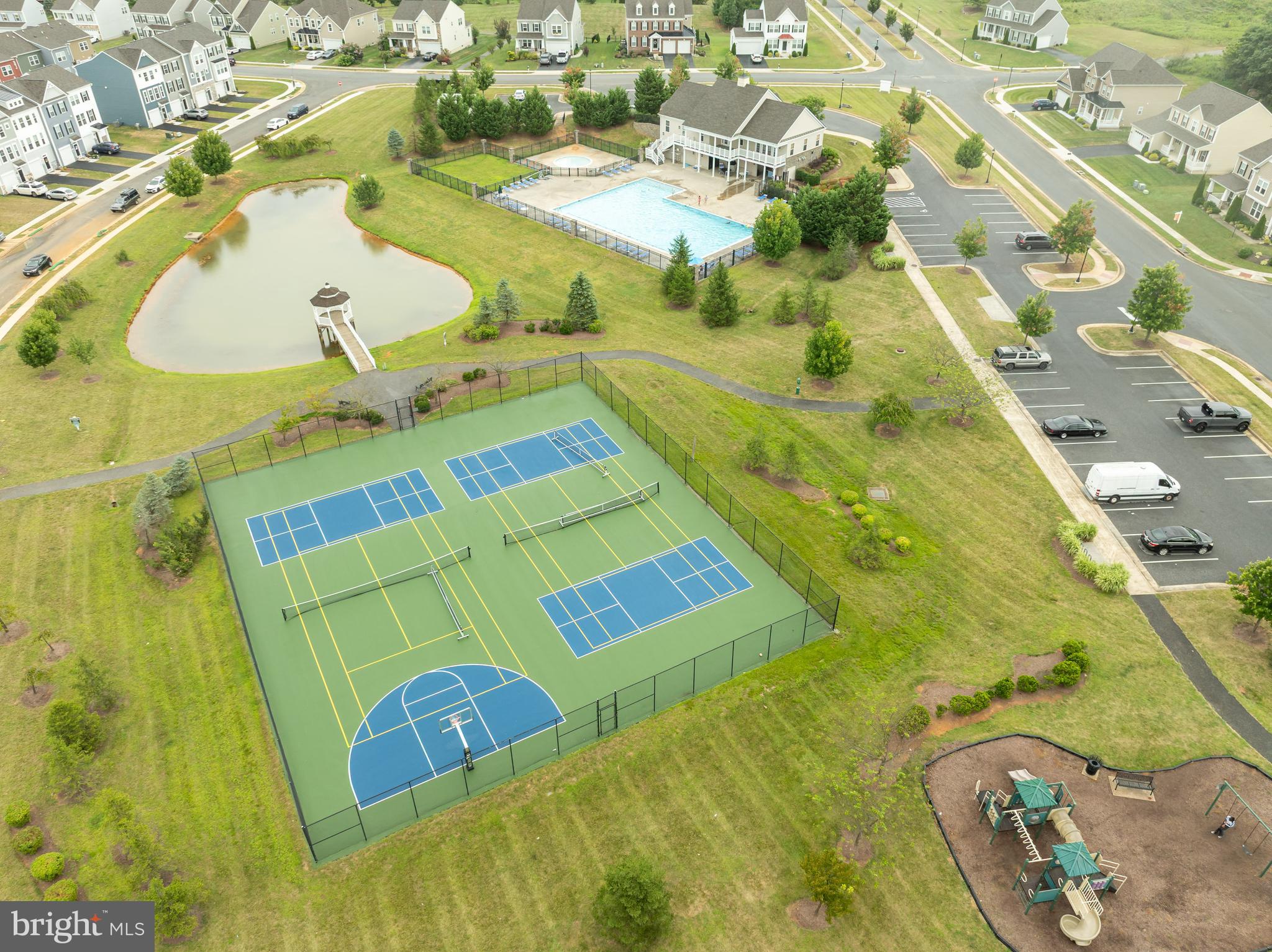 MARTINSBURG STATION - Residential Lease