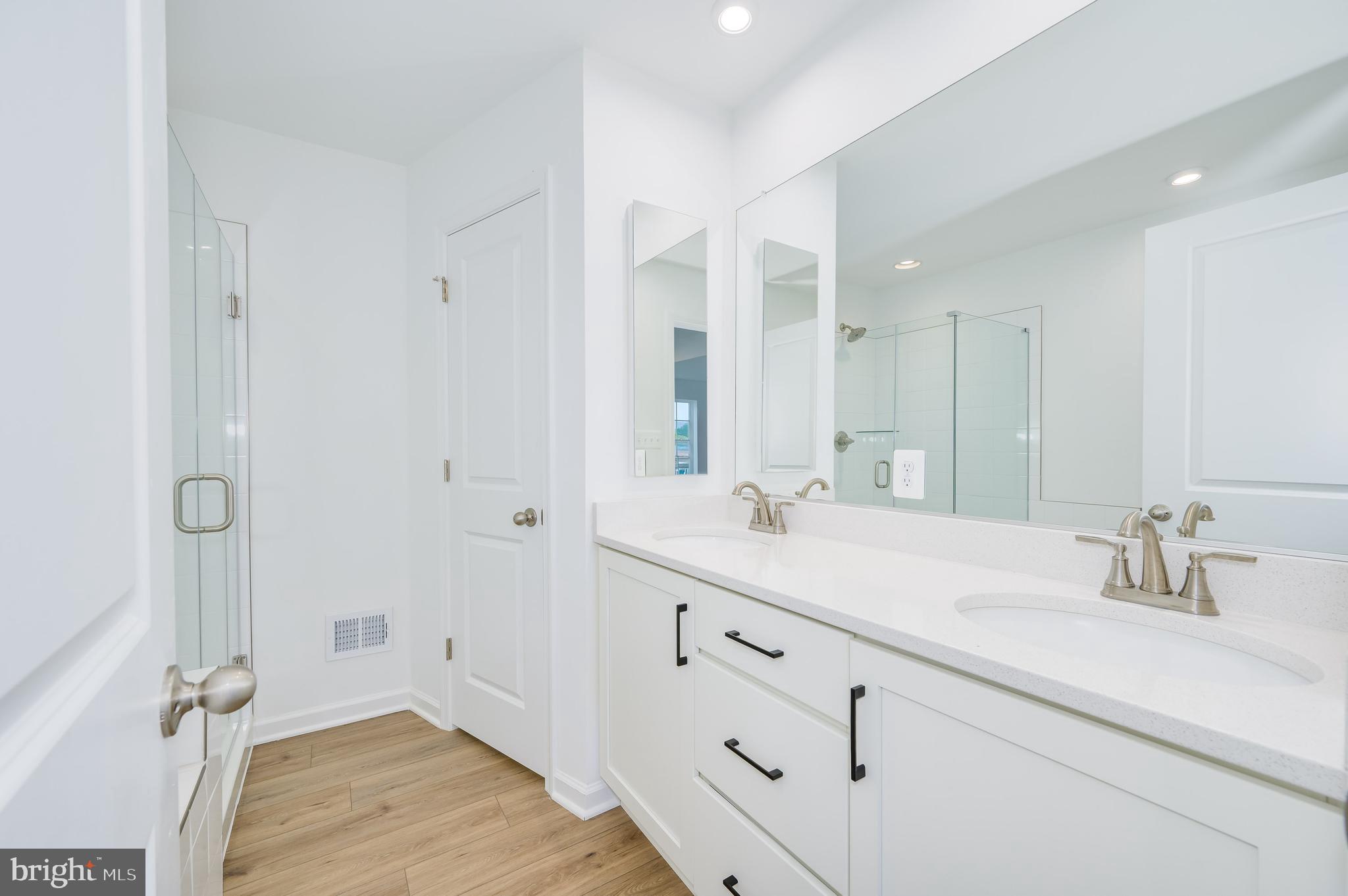 MARTINSBURG STATION - Residential Lease