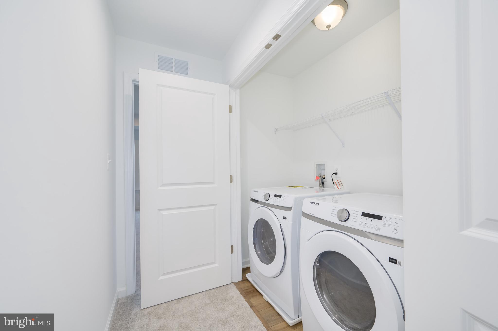 MARTINSBURG STATION - Residential Lease