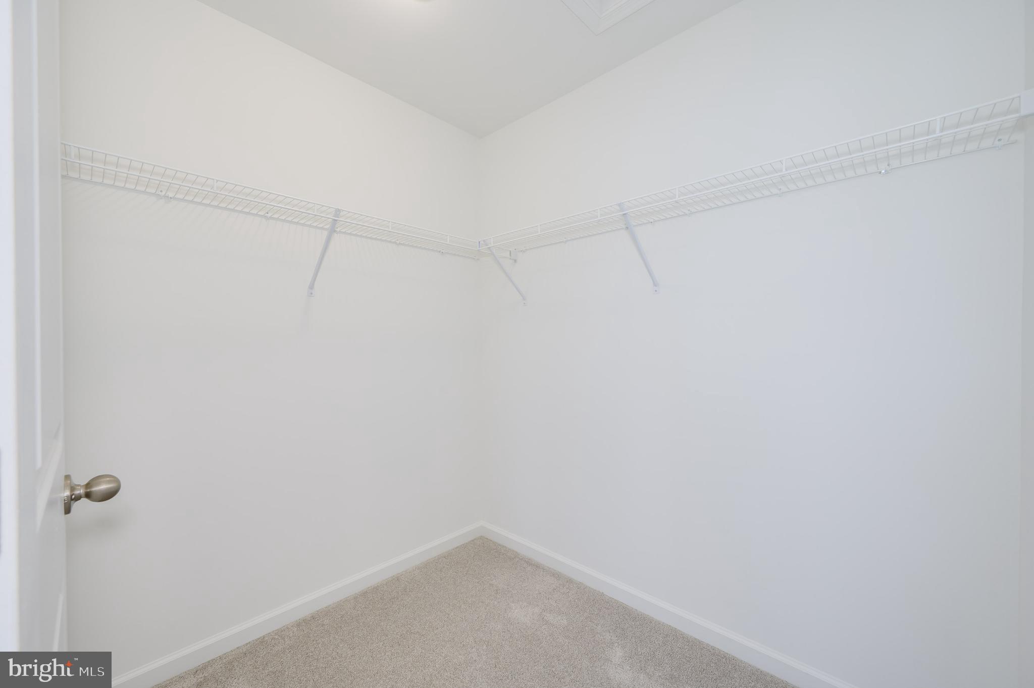 MARTINSBURG STATION - Residential Lease