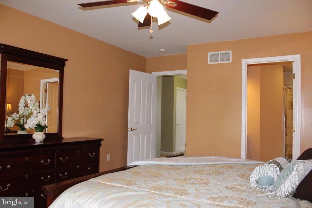 EAGLEVIEW ESTATES - Residential