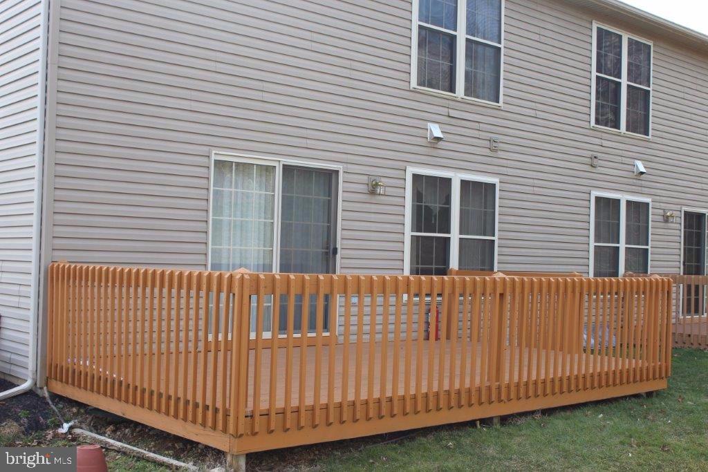 EAGLEVIEW ESTATES - Residential