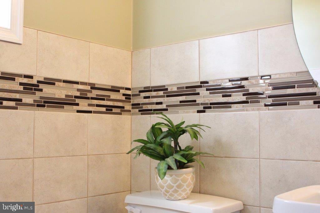 EAGLEVIEW ESTATES - Residential