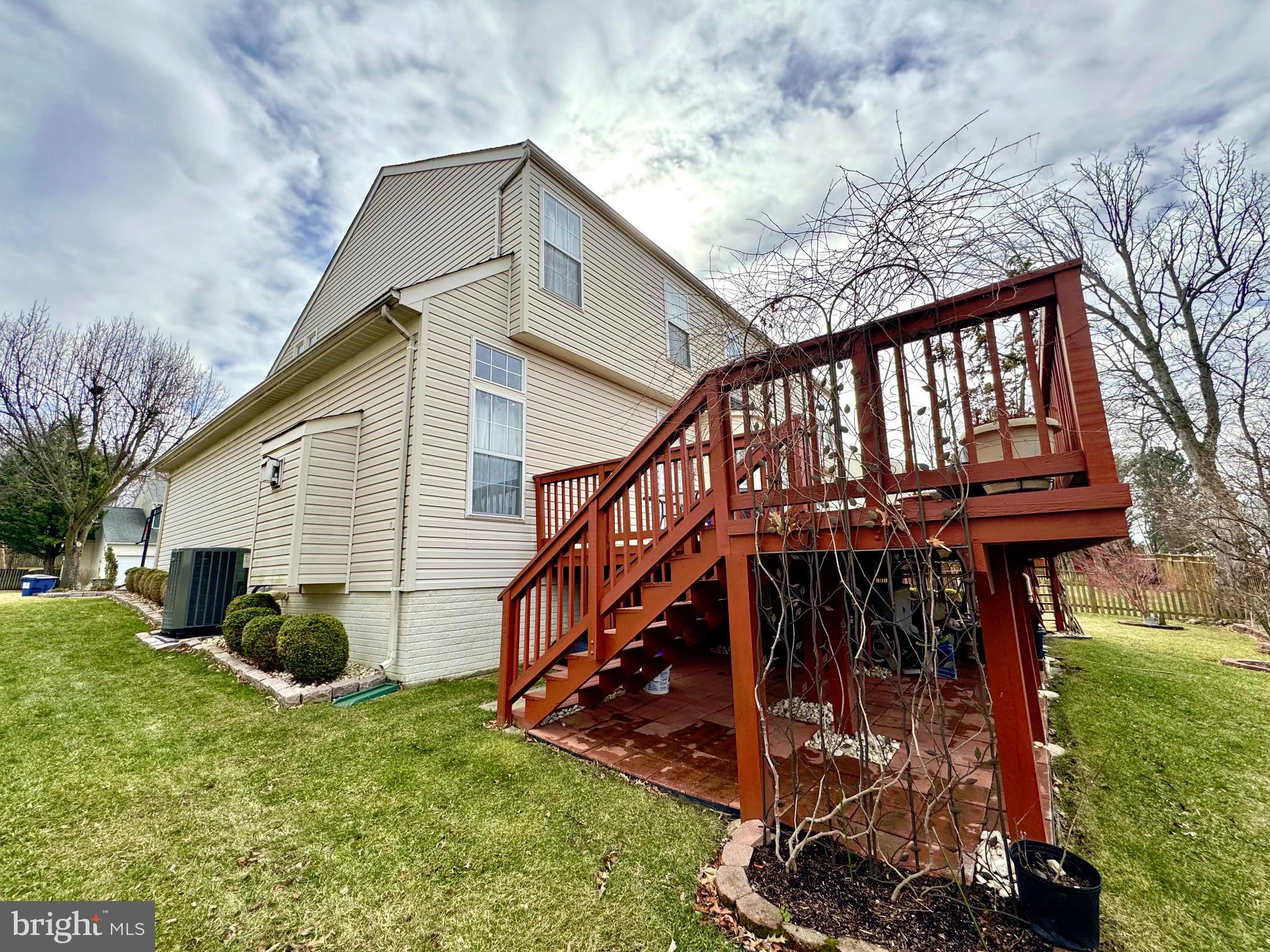 ROCKHILL CENTER ESTATES - Residential