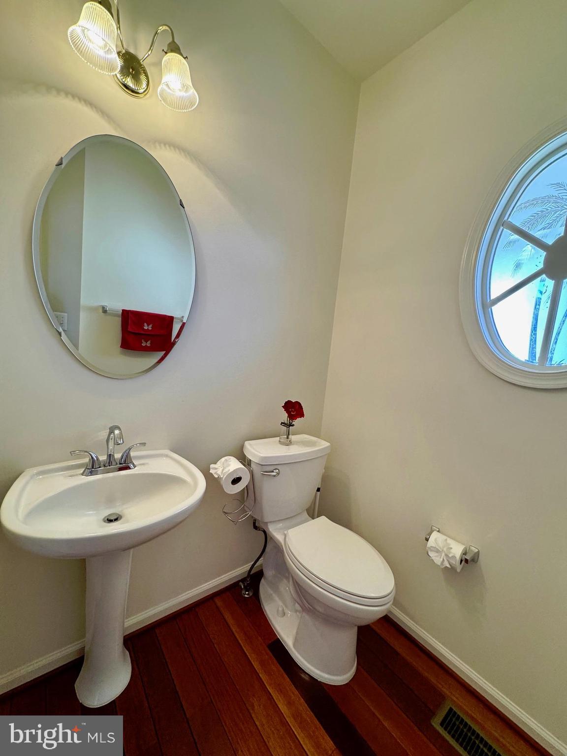 ROCKHILL CENTER ESTATES - Residential