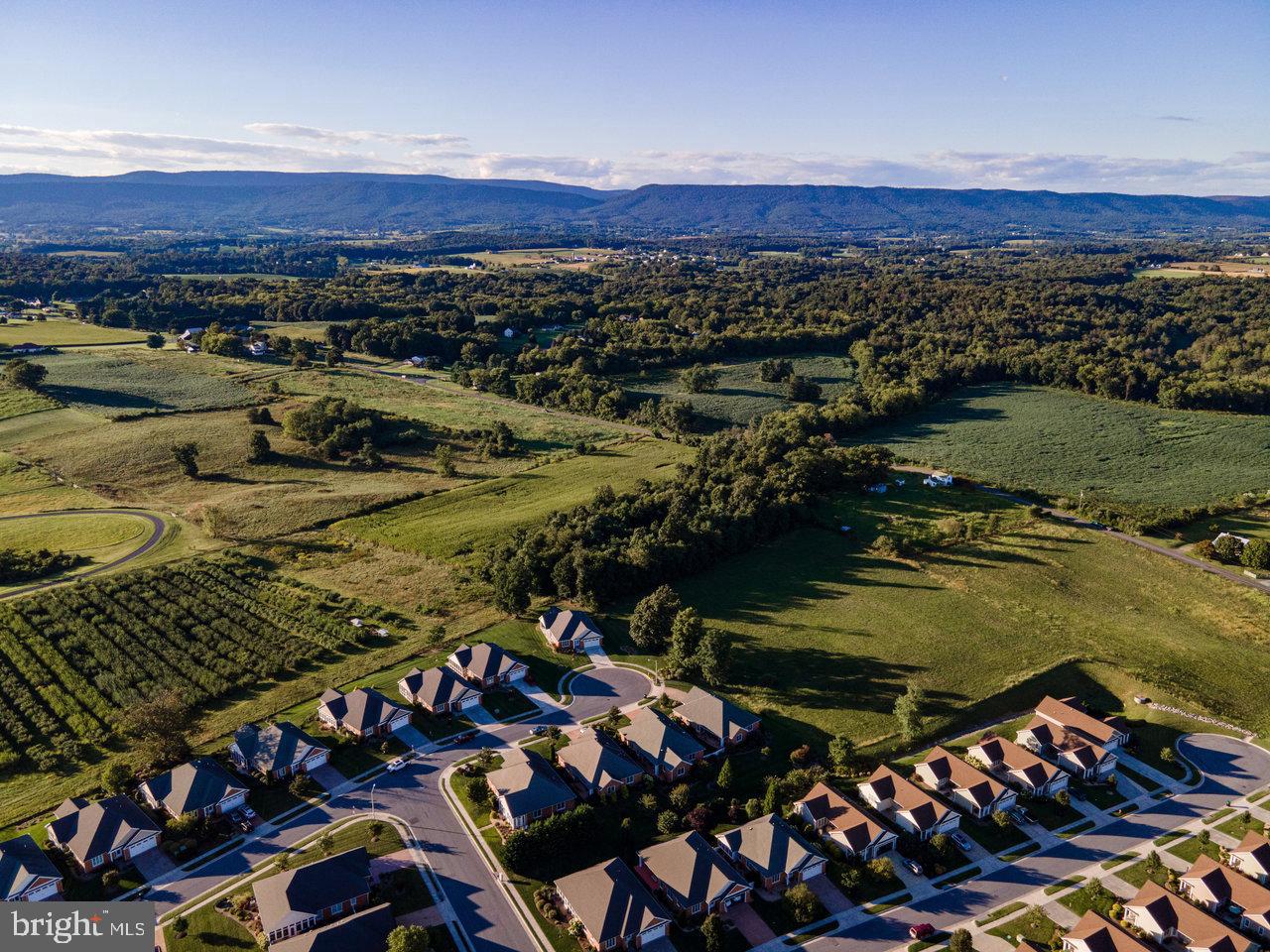 HISEY PARK - Residential