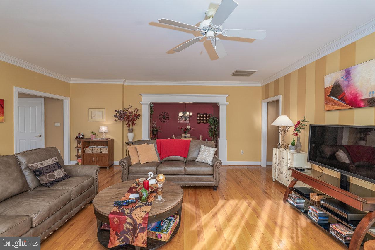 HISEY PARK - Residential