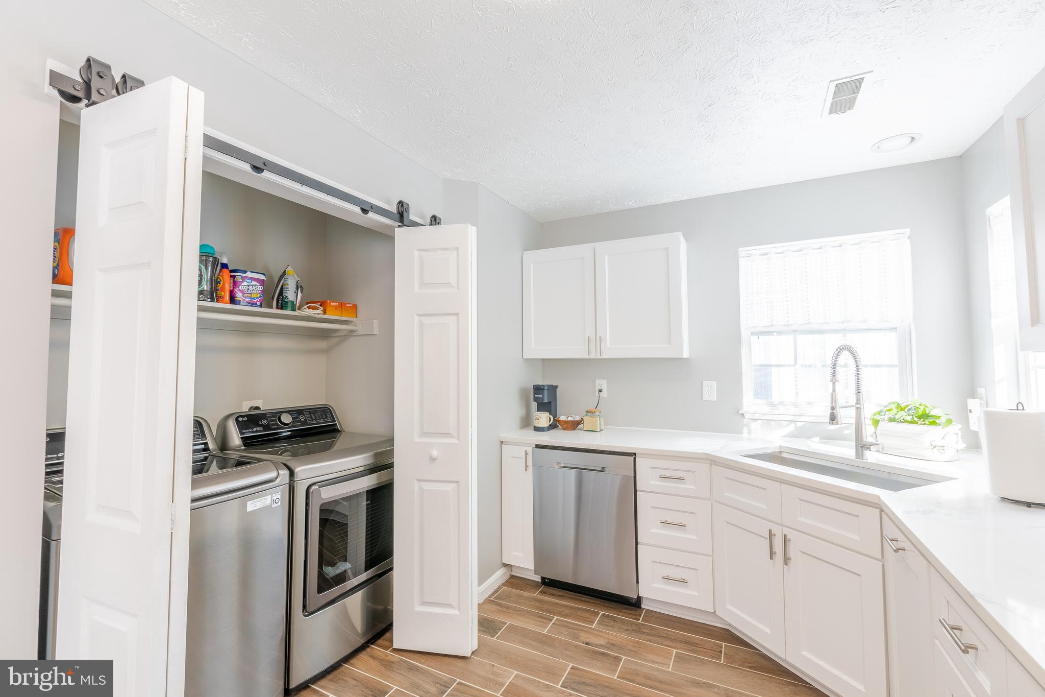 ST CHARLES SUB - DORCHESTER - Residential Lease