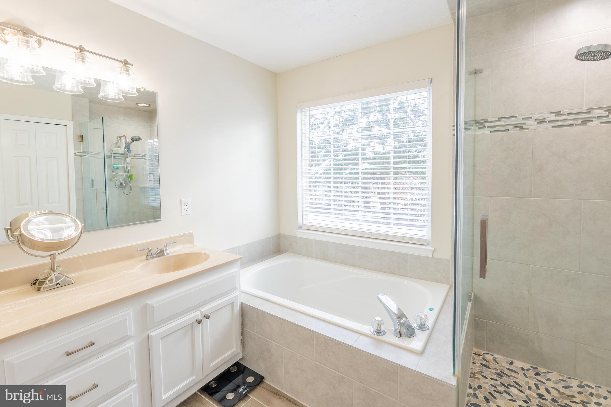 ST CHARLES SUB - DORCHESTER - Residential Lease