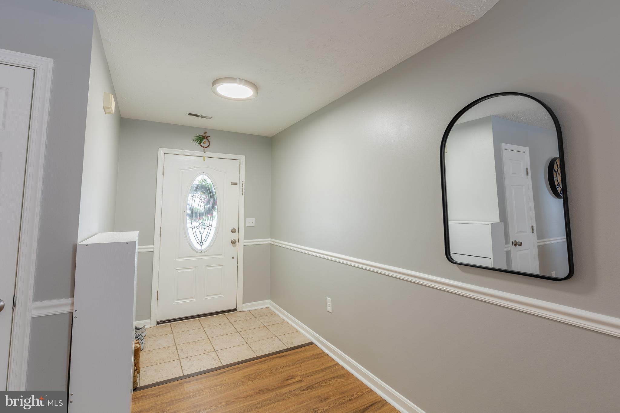 ST CHARLES SUB - DORCHESTER - Residential Lease