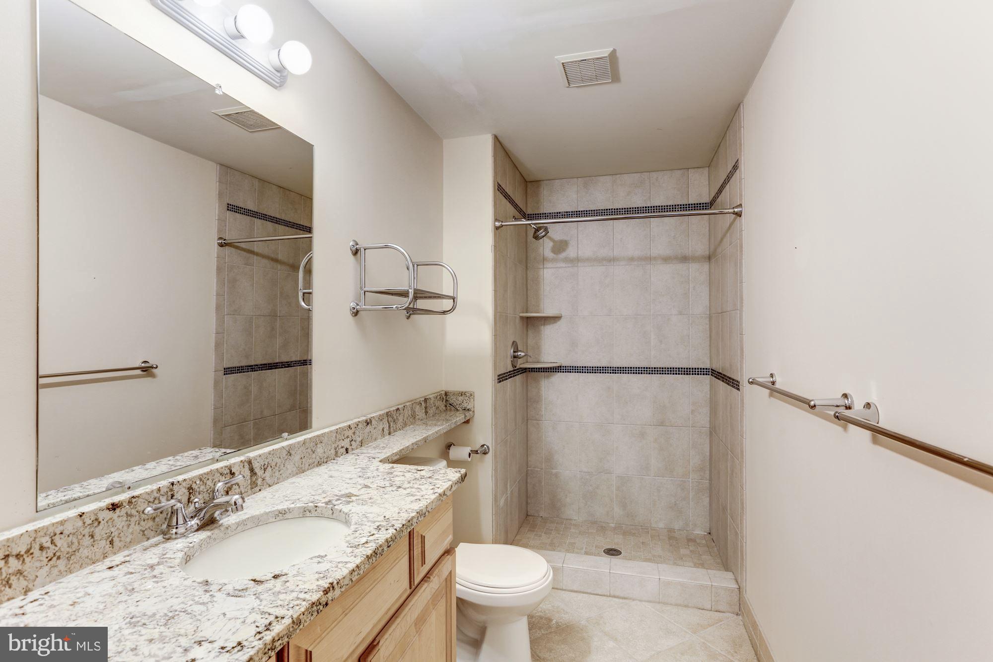 POTOMAC STATION - Residential