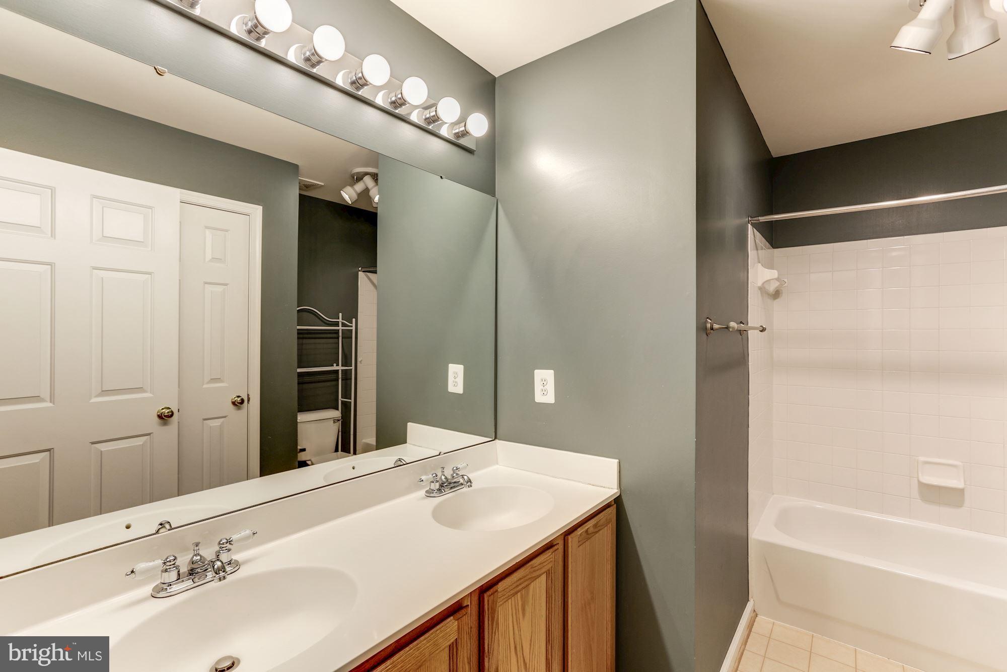 POTOMAC STATION - Residential