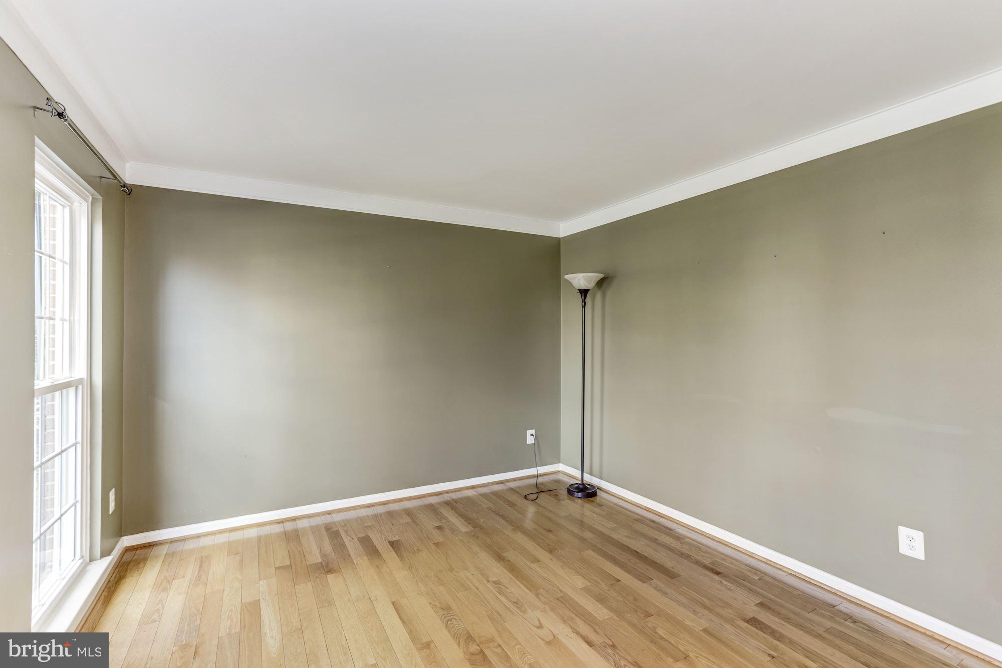 POTOMAC STATION - Residential