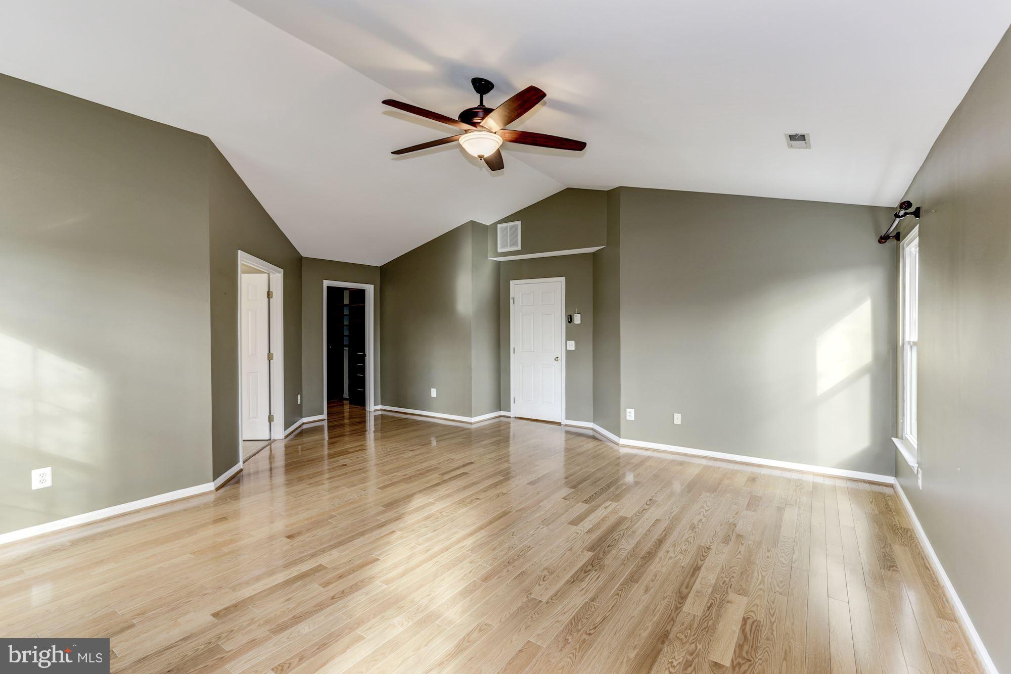 POTOMAC STATION - Residential