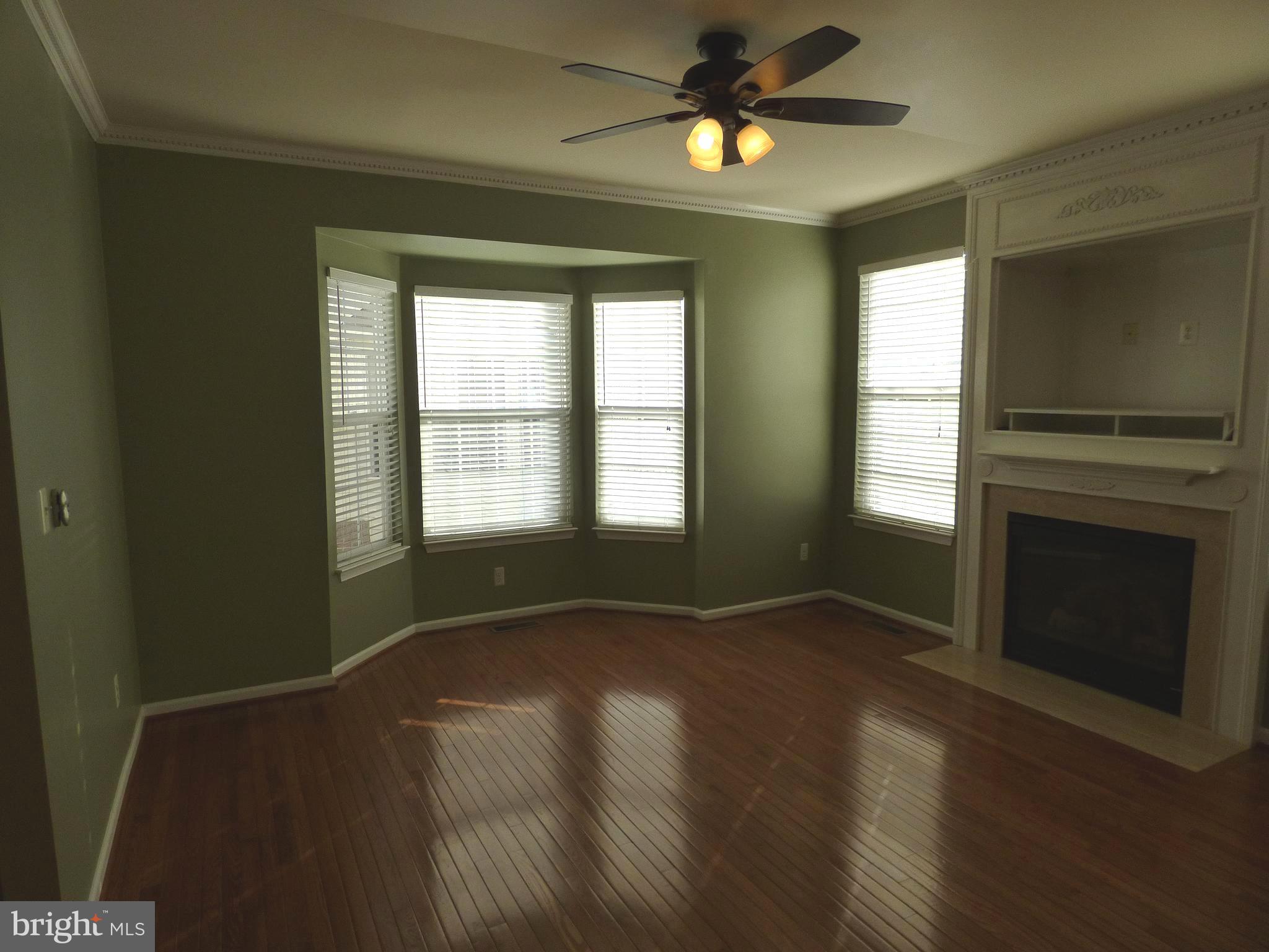 SOUTH RIDING - Residential Lease