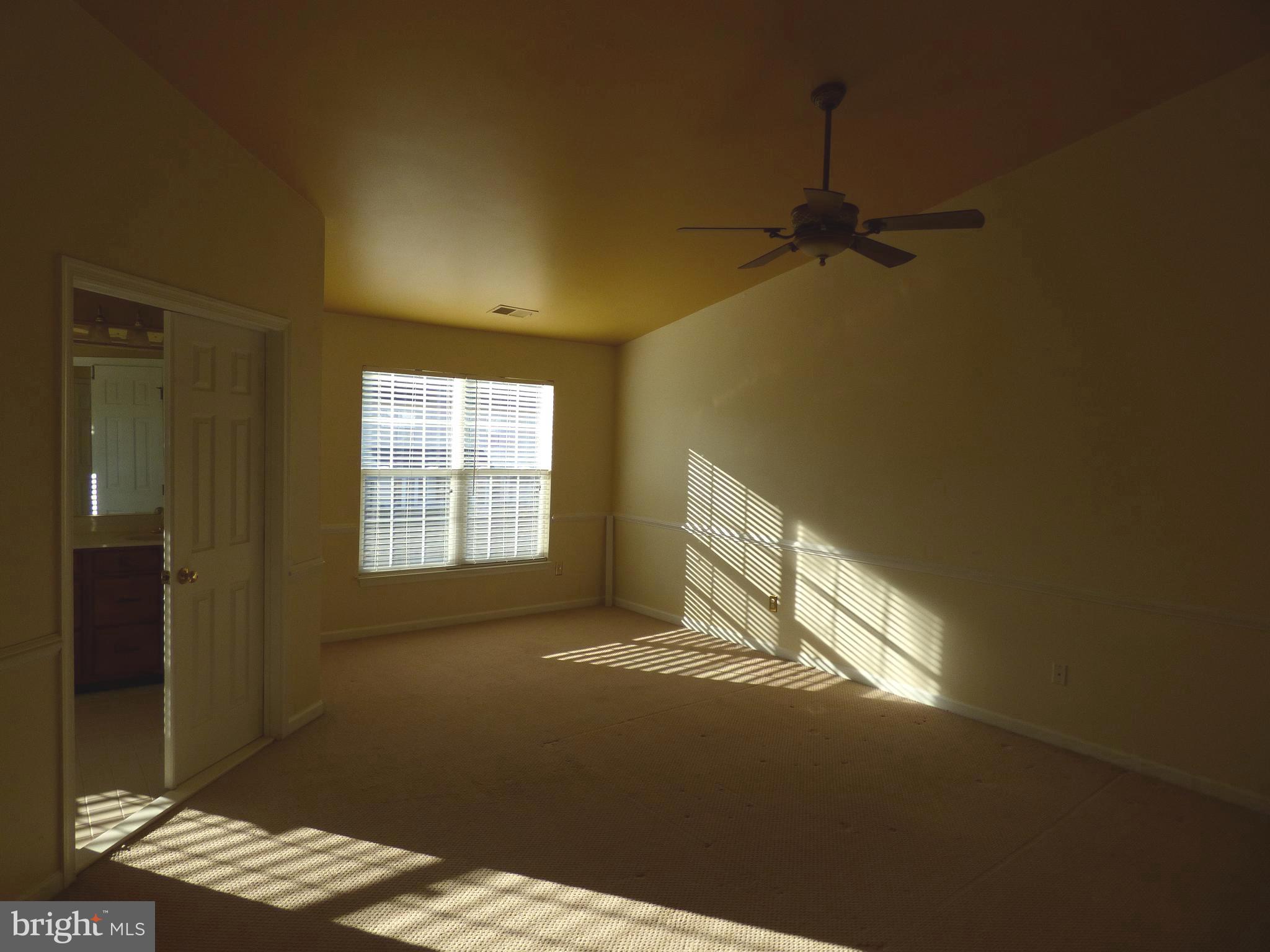 SOUTH RIDING - Residential Lease