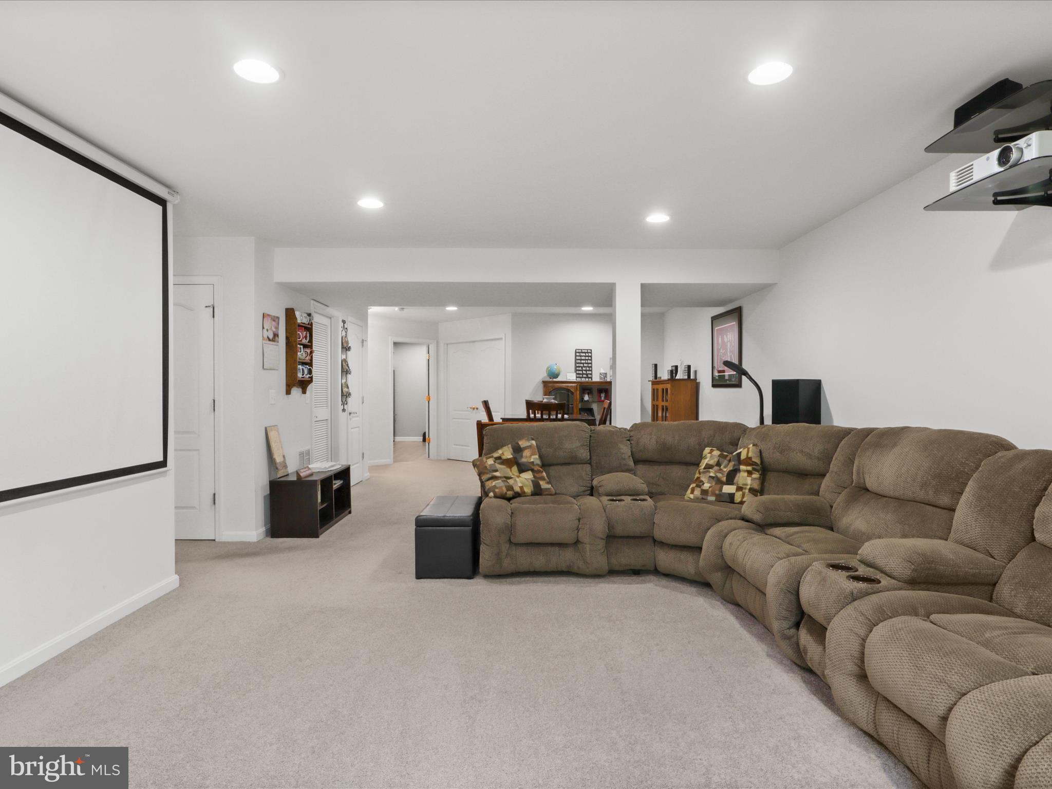 NEW BRISTOW VILLAGE - Residential