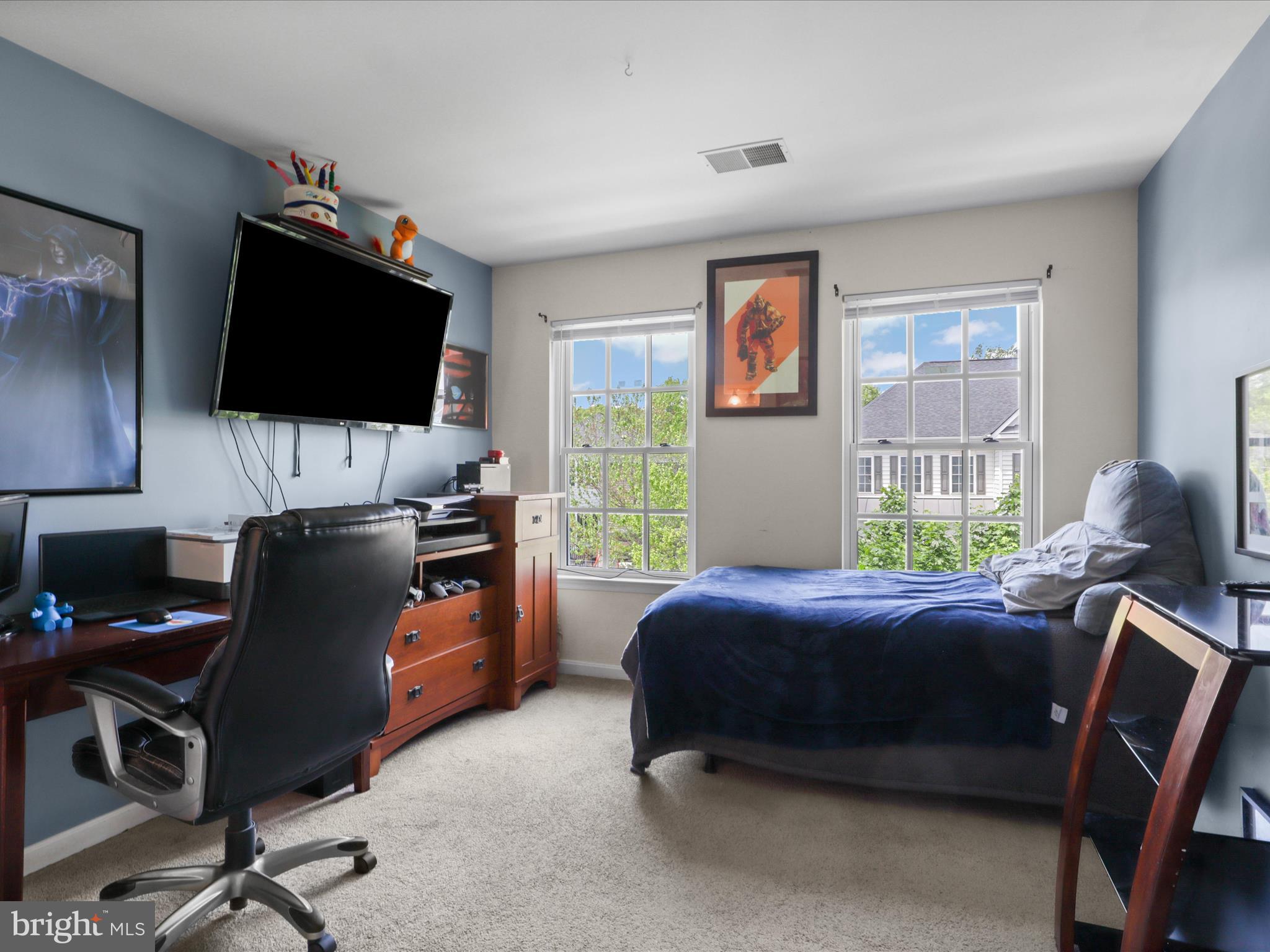 NEW BRISTOW VILLAGE - Residential